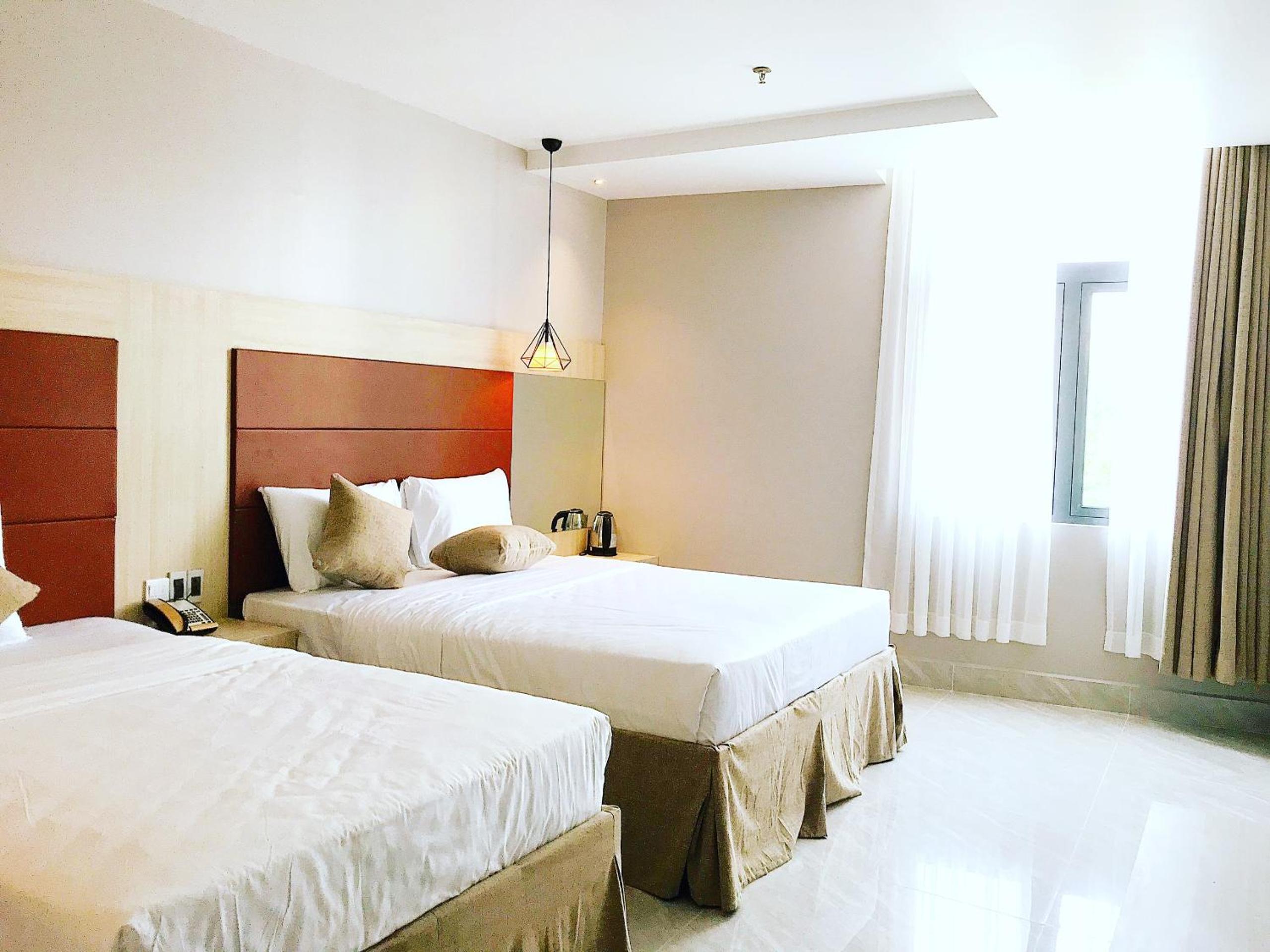 Deluxe Twin Room - Photo 1