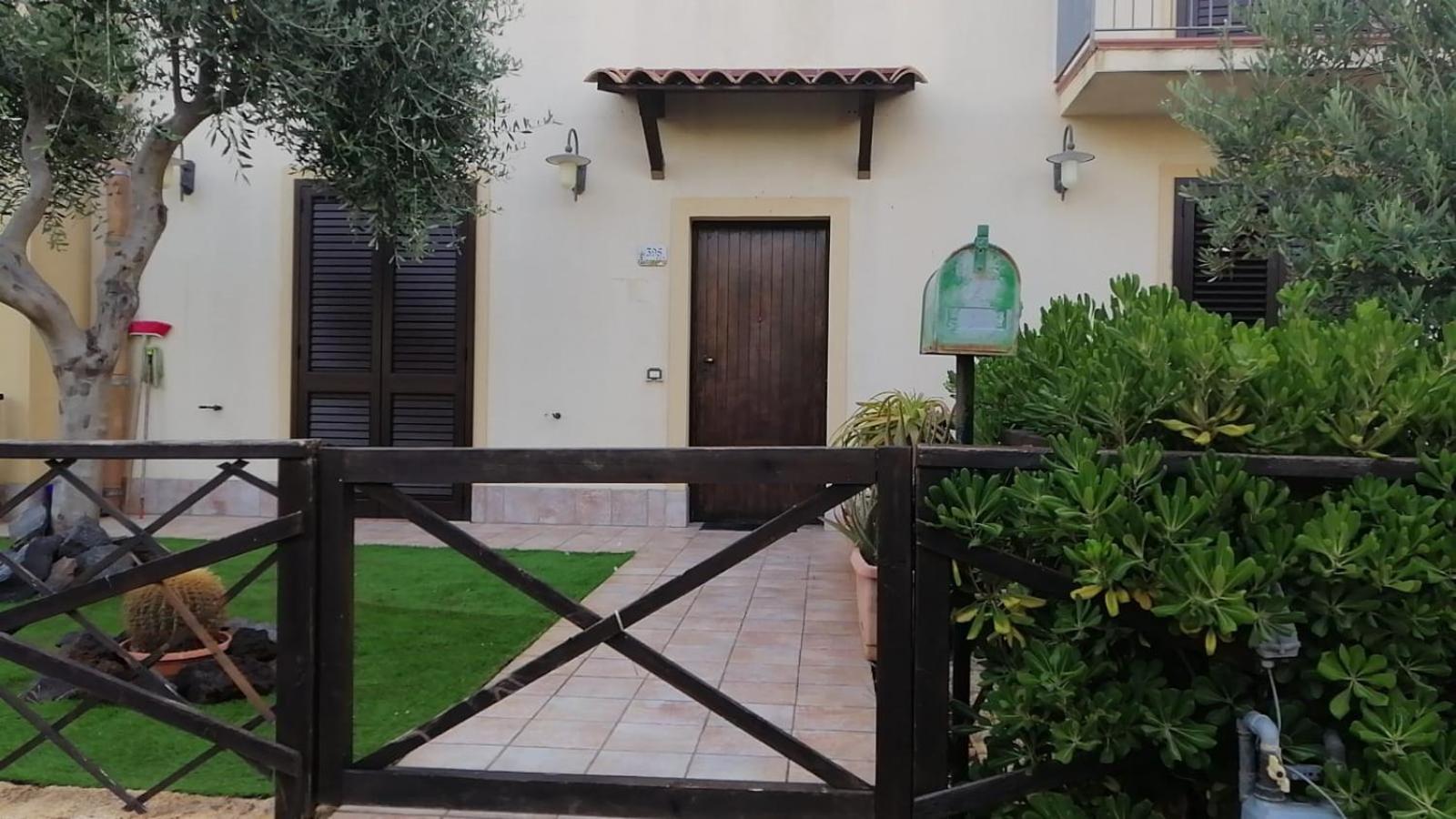 Apartment with Garden View photo 2