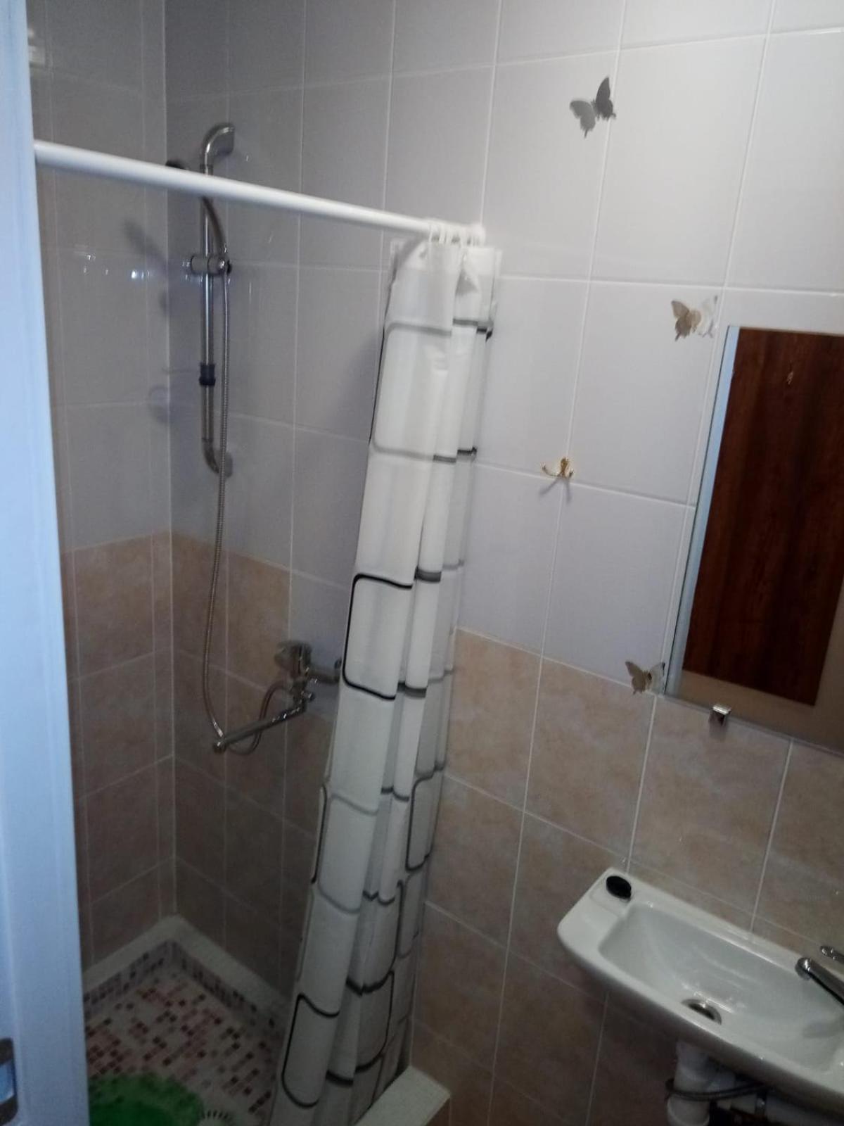 Triple Room - Photo 8