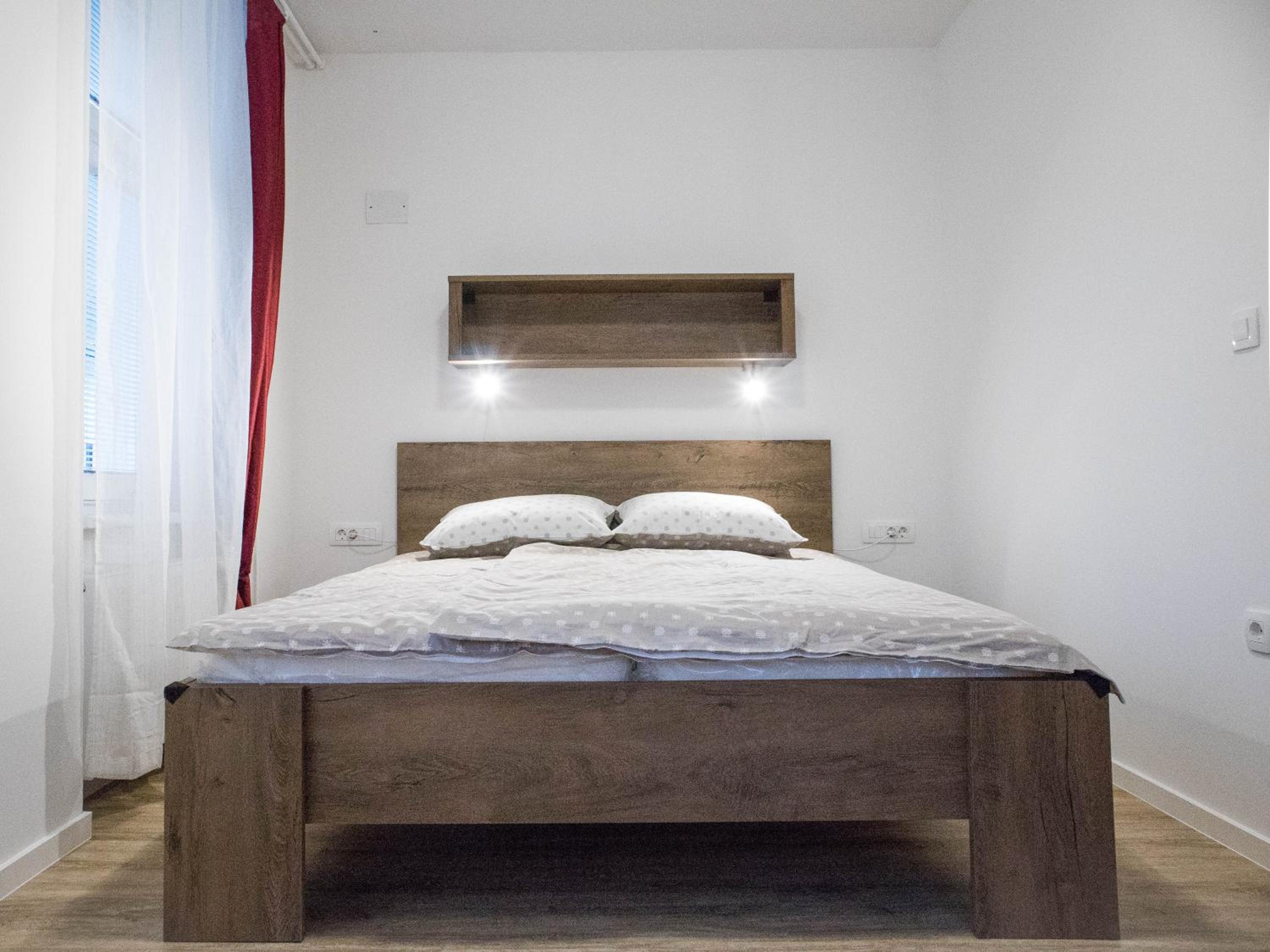 Two-Bedroom Apartment - Photo 6