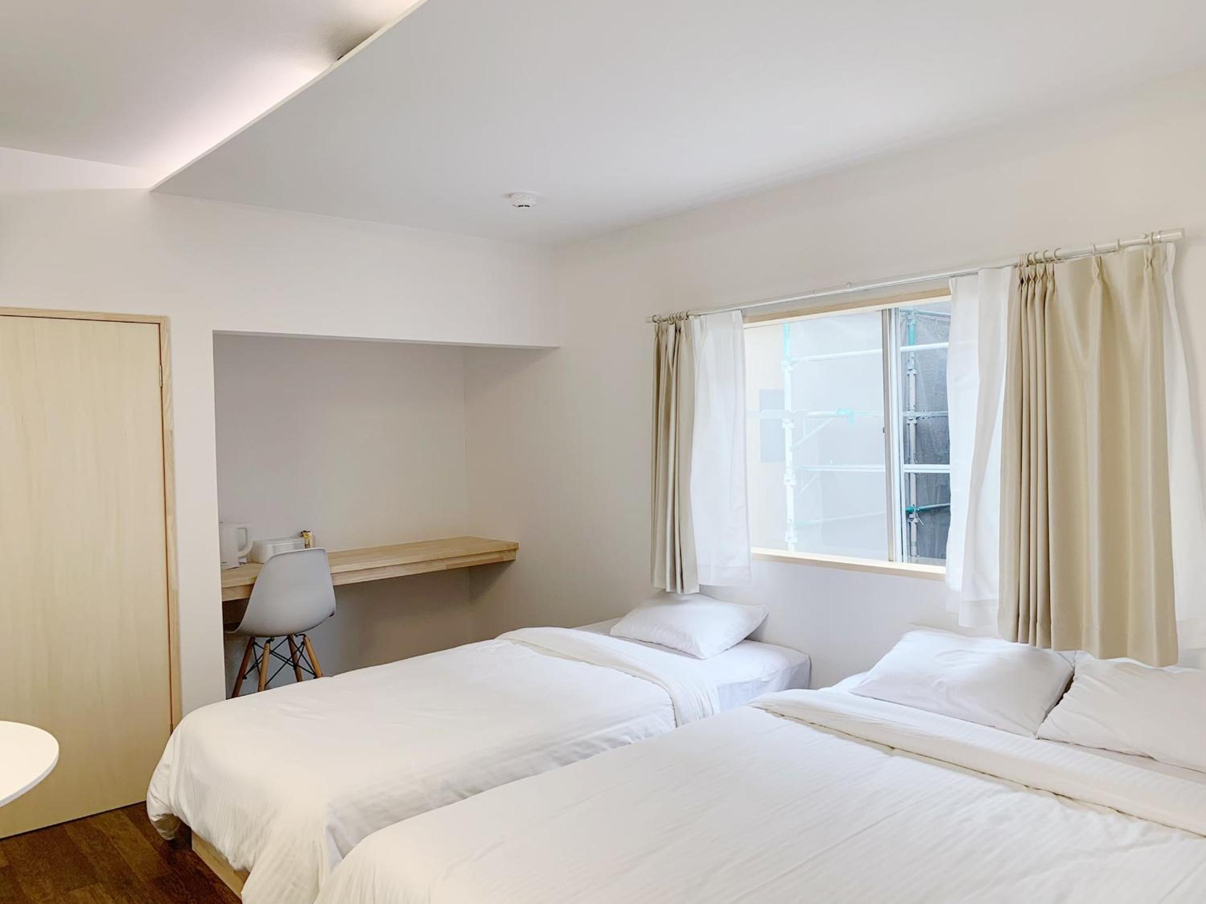 Deluxe Triple Room - Photo 5