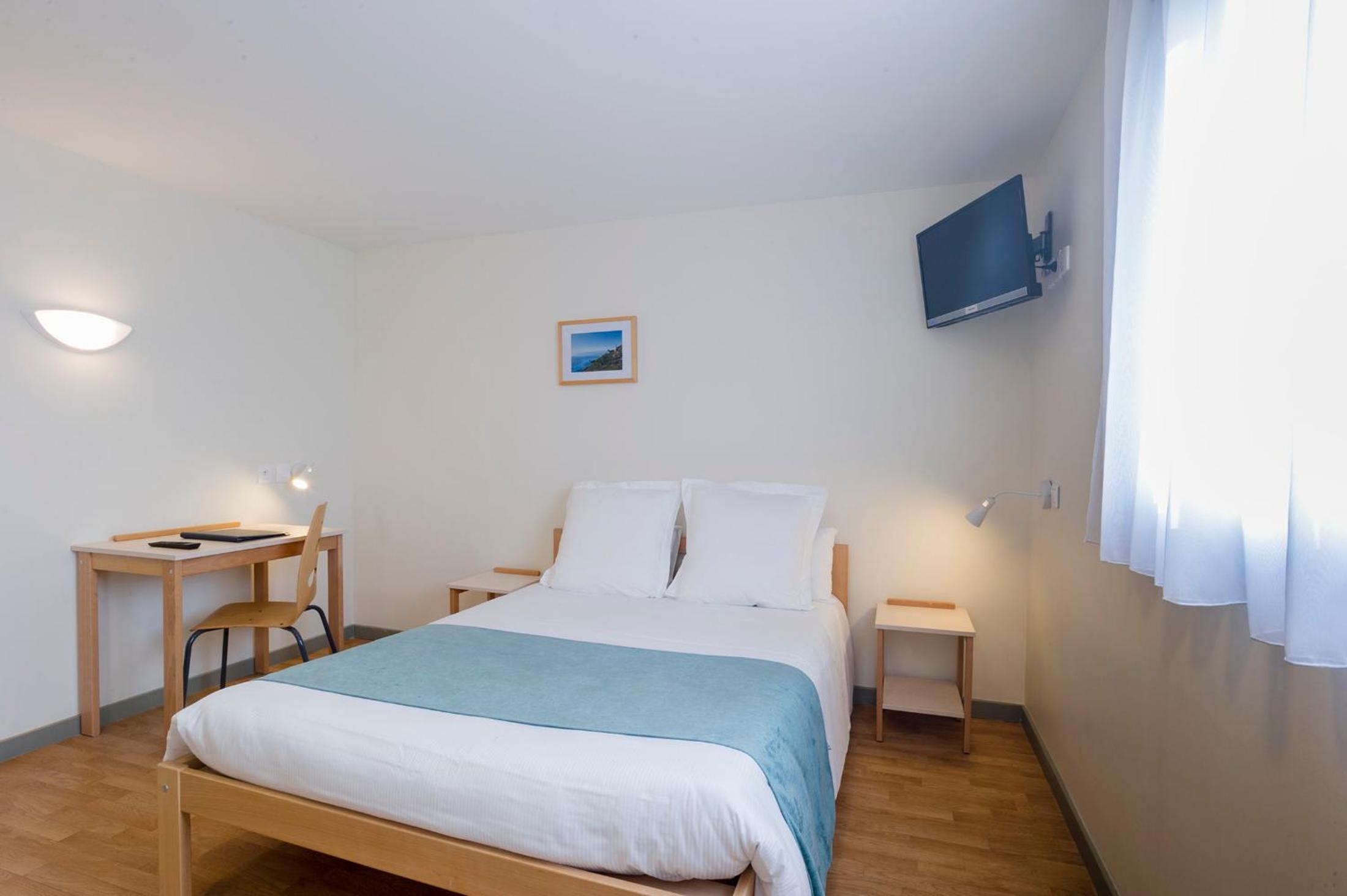 Standard Double Room photo 3