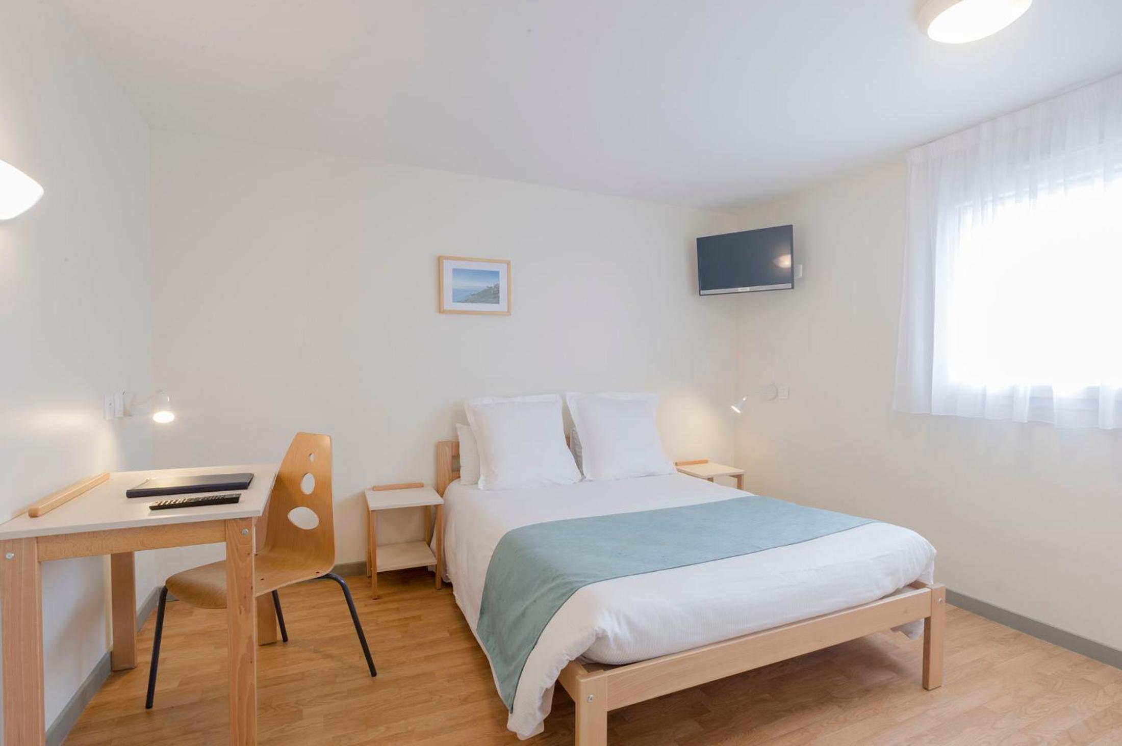 Standard Double Room photo 2
