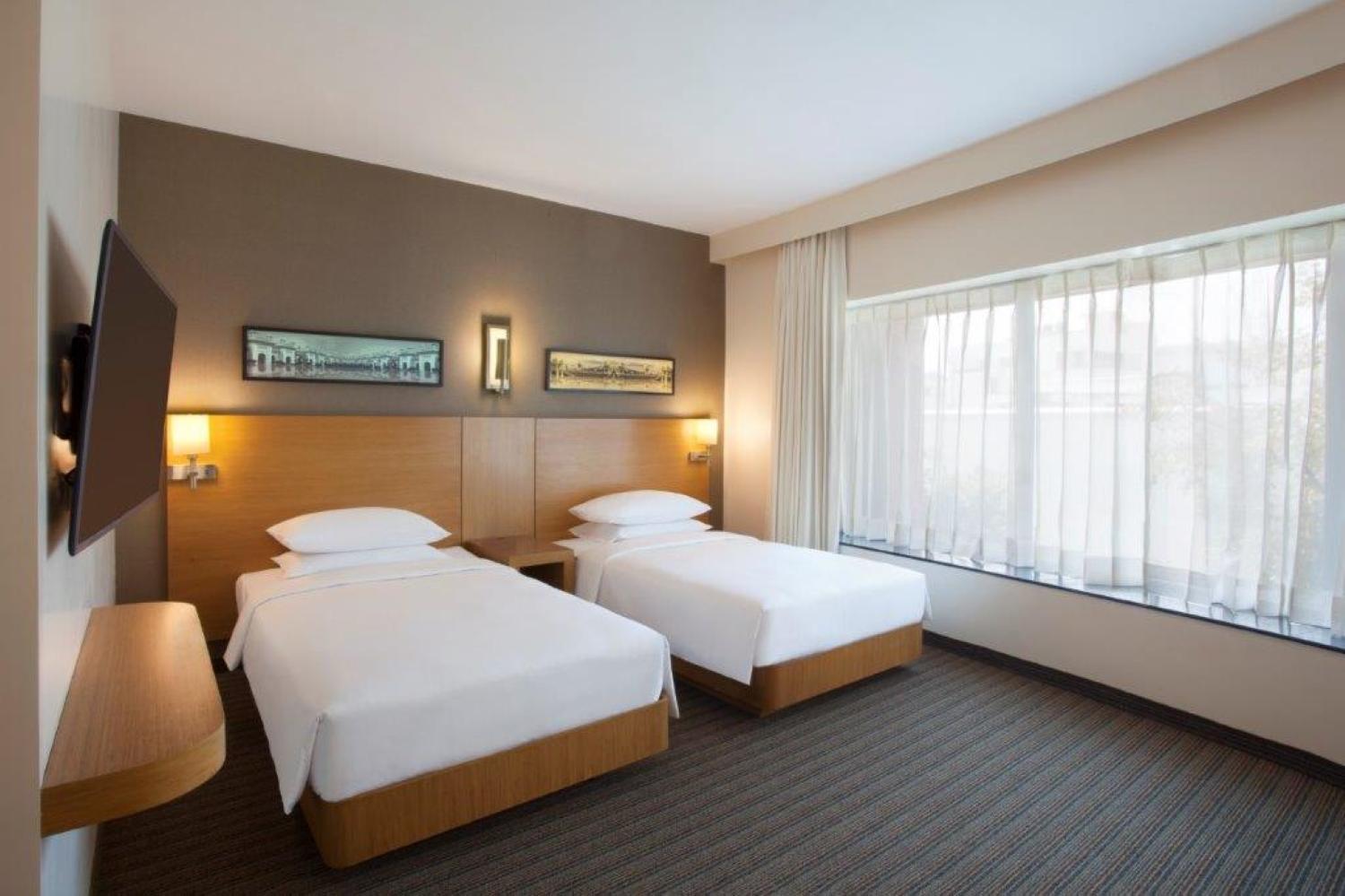 Twin Room with City View photo 3