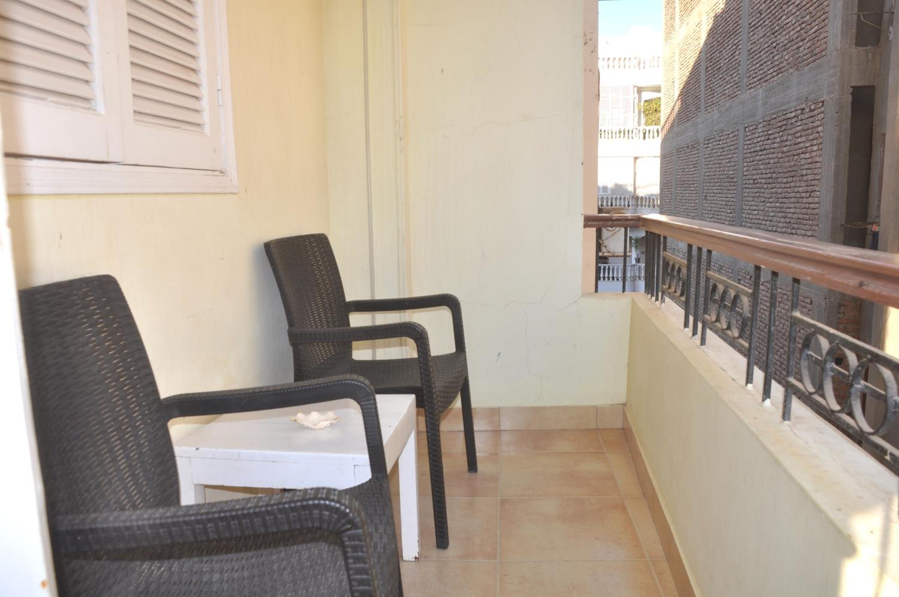 Two-Bedroom Apartment - Photo 23