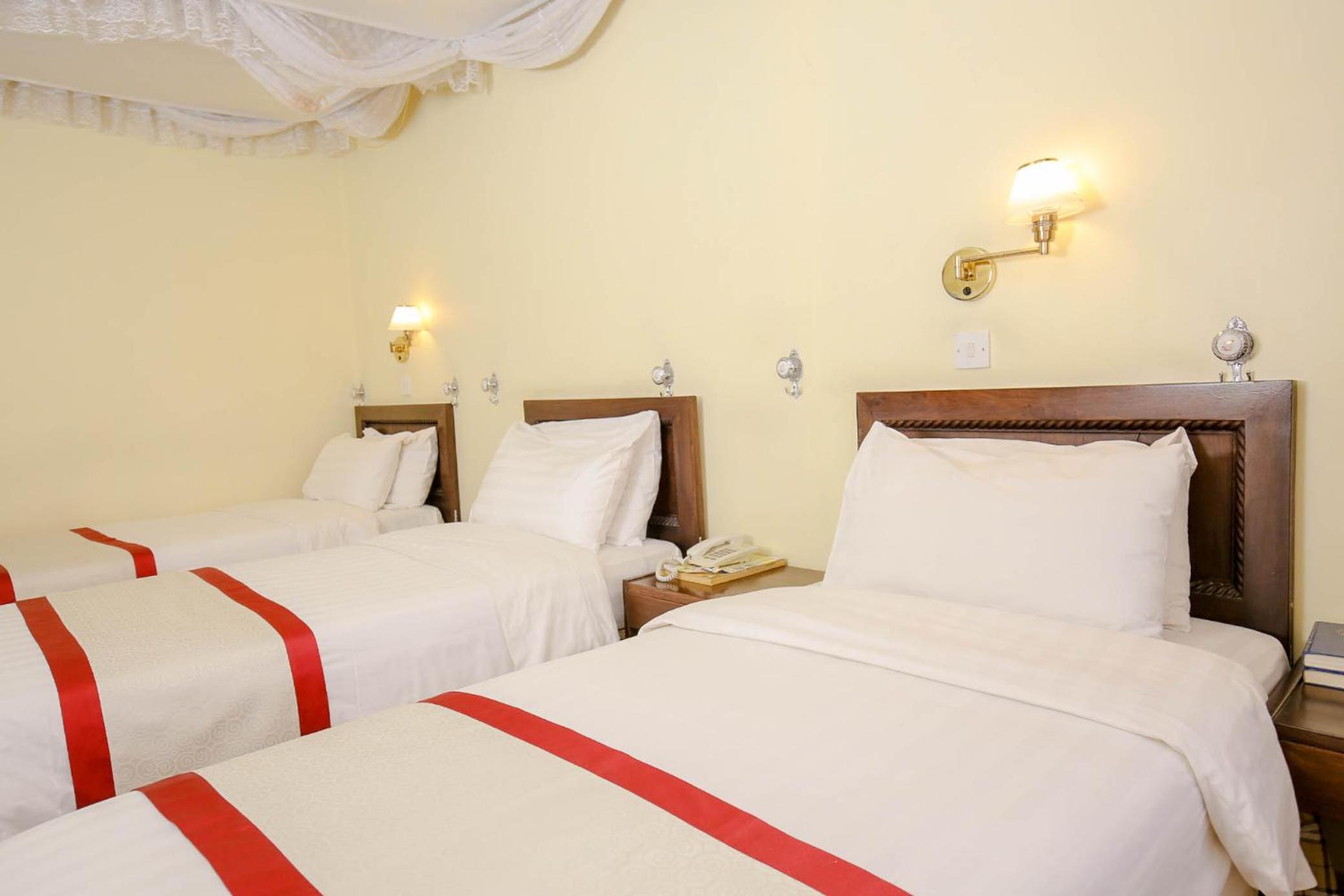 Standard Triple Room photo 2