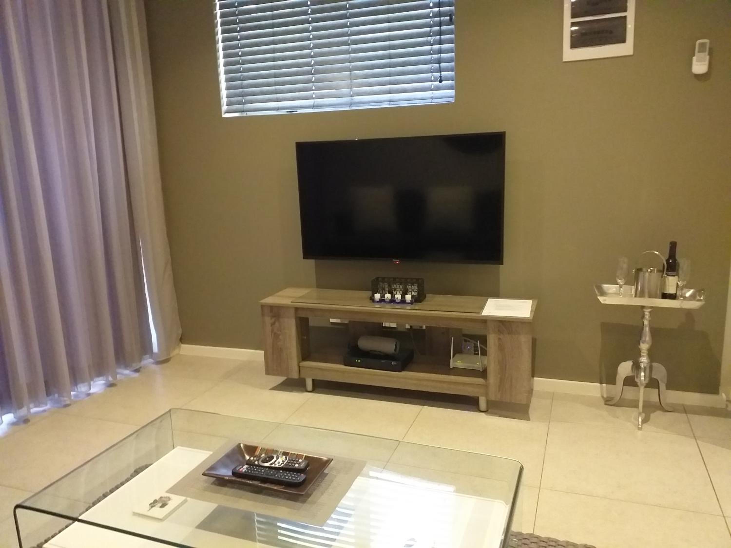 Apartment - Photo 14
