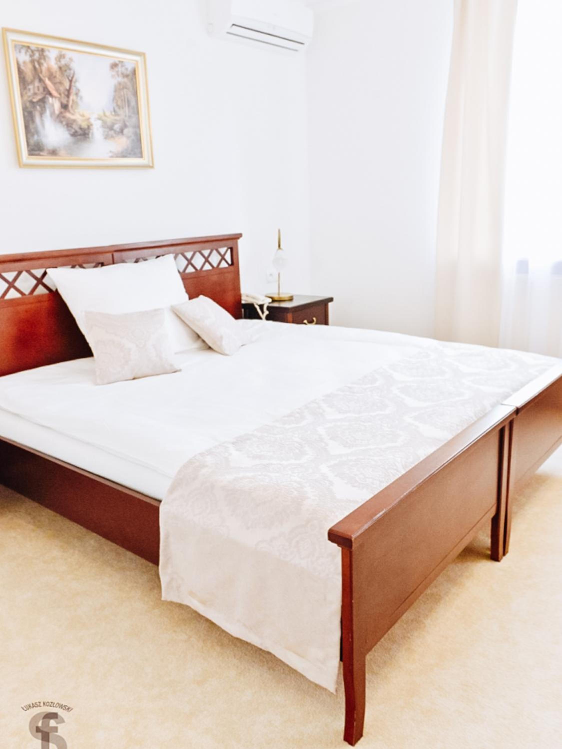 Double Room - Photo 8