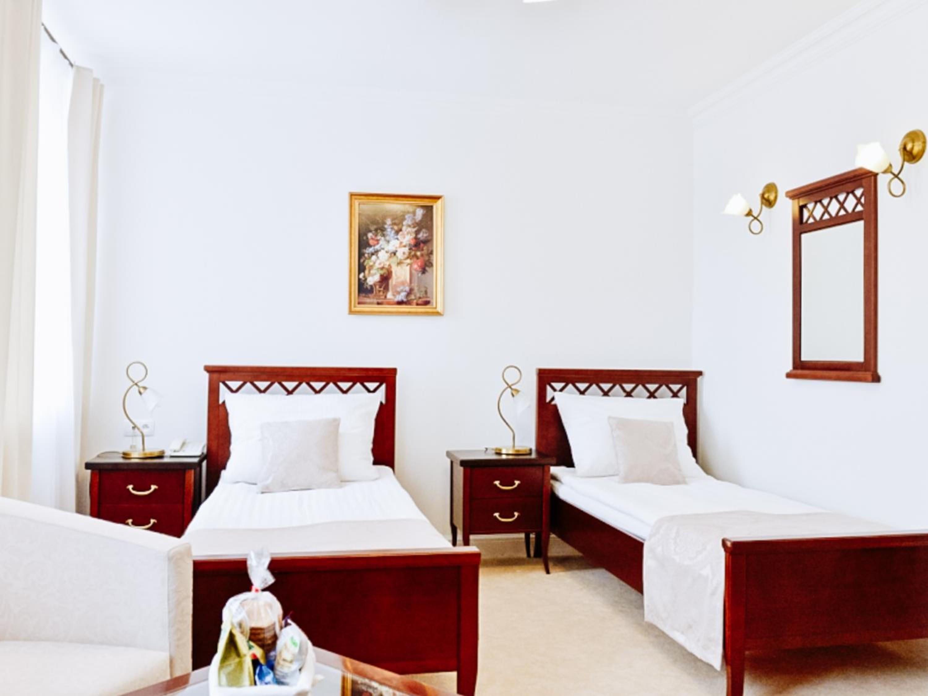 Double Room - Photo 2