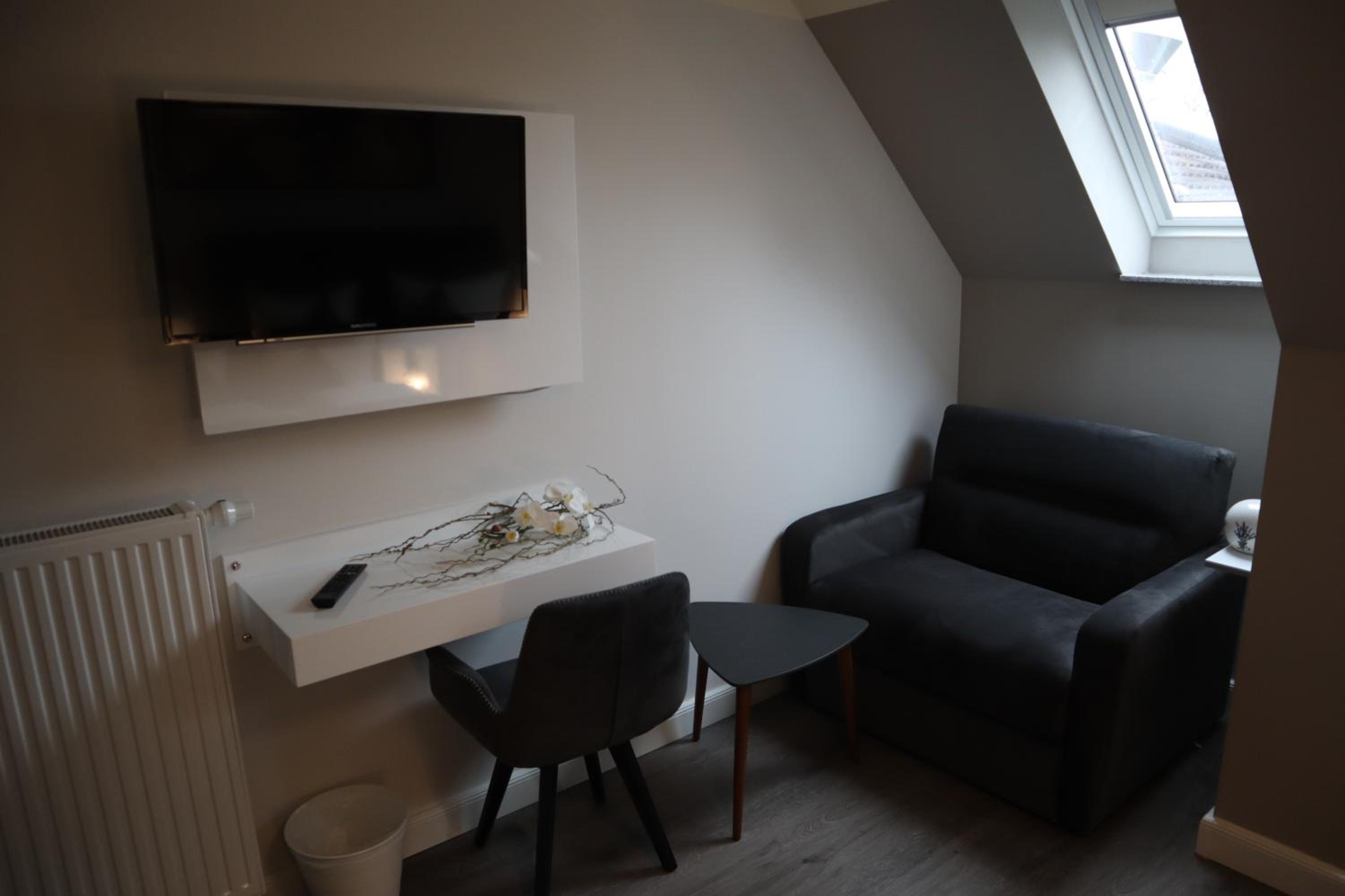 Deluxe Double Room - Photo 2