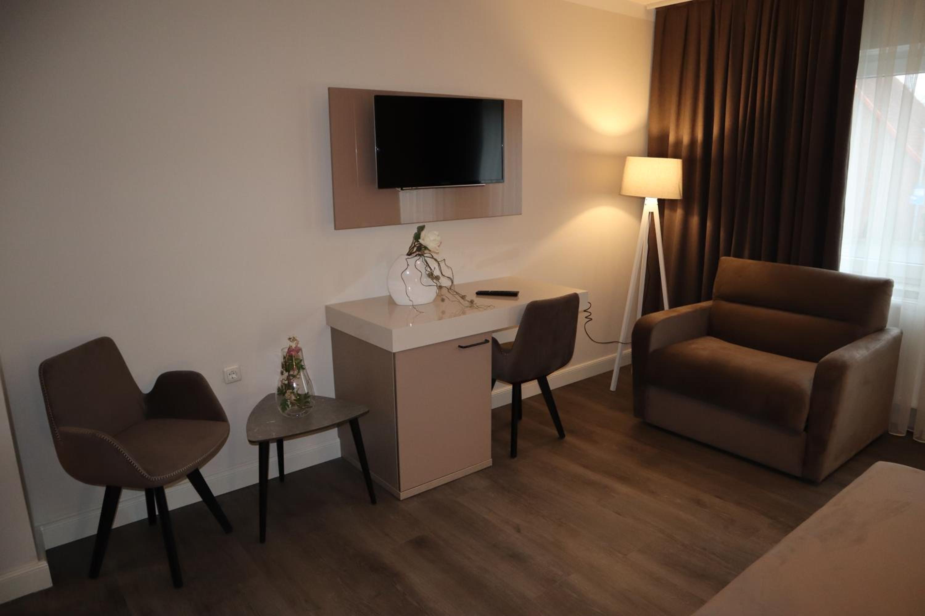 Superior Double Room - Photo 2
