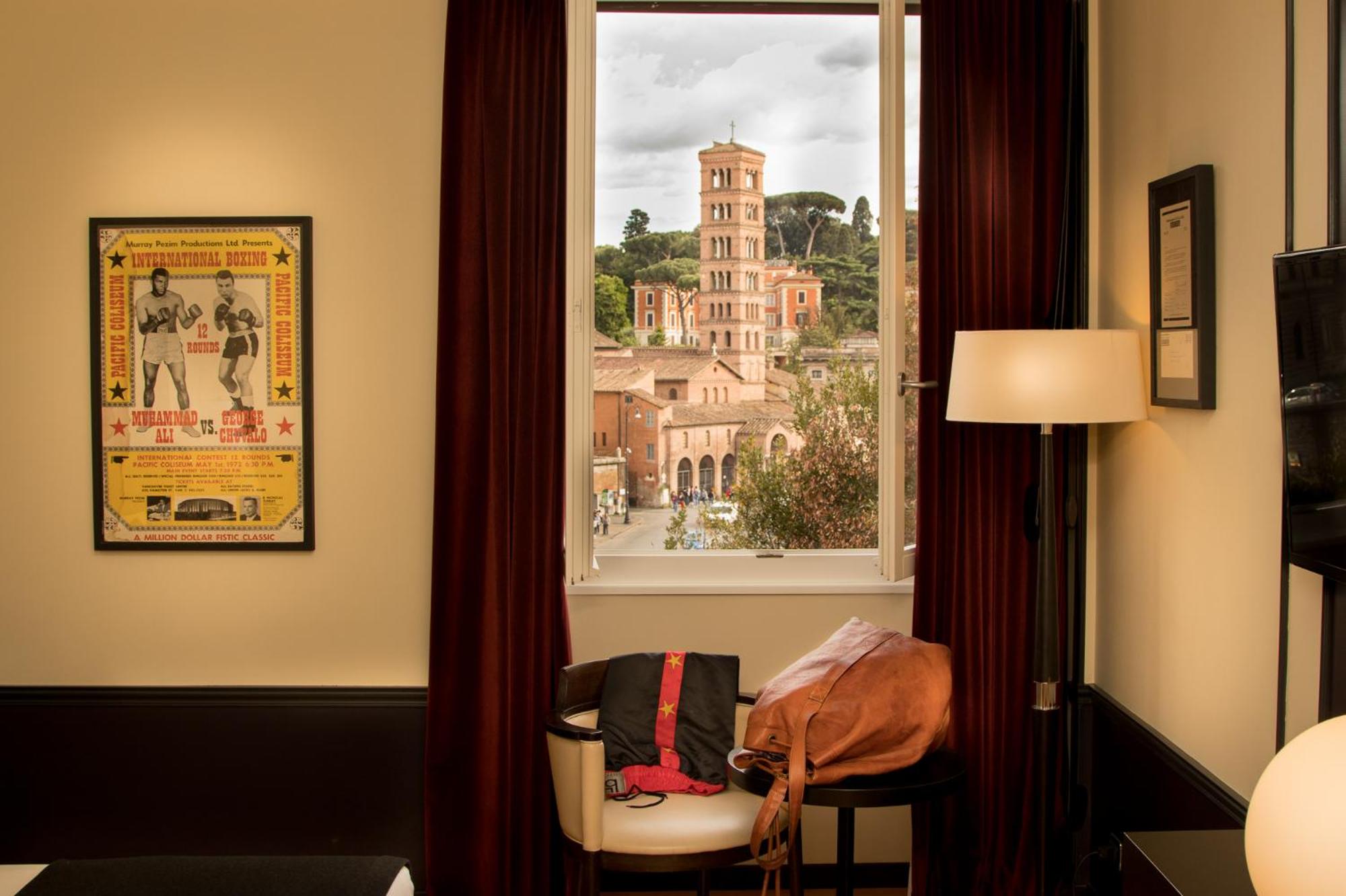 Executive Double or Twin Room with City View photo 3