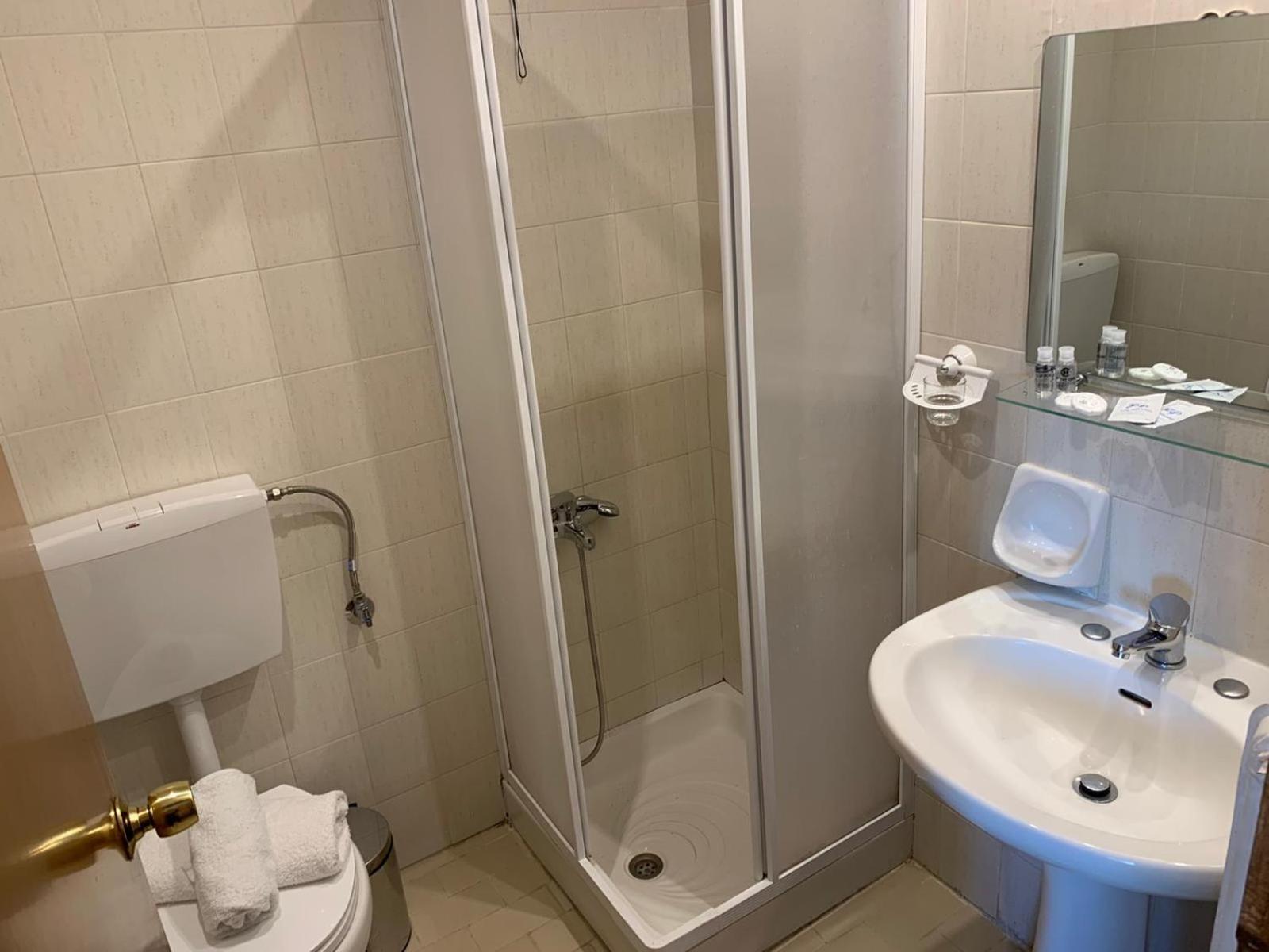 Deluxe Double or Twin Room with Garden View photo 2