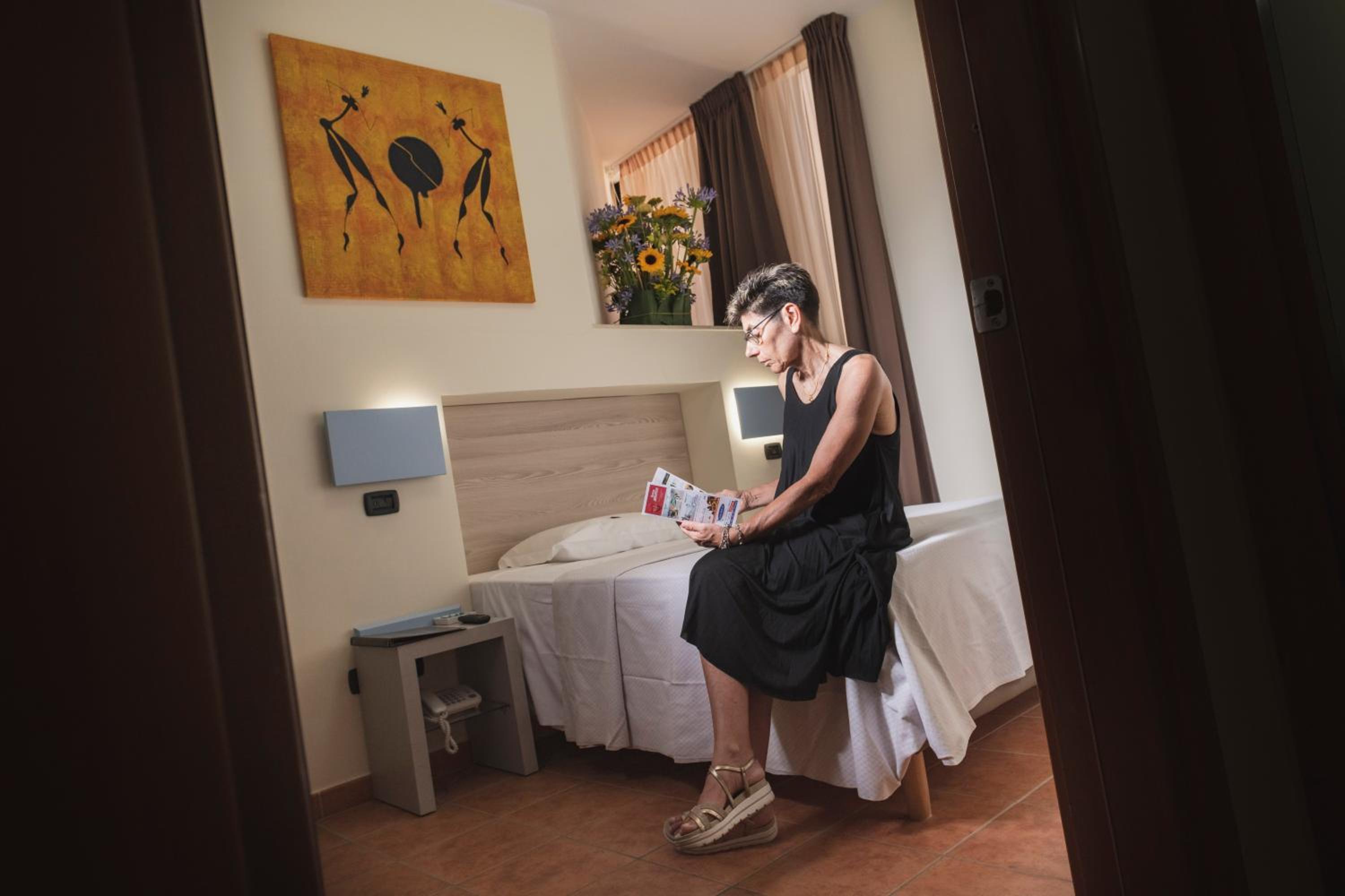 Single Room photo 2