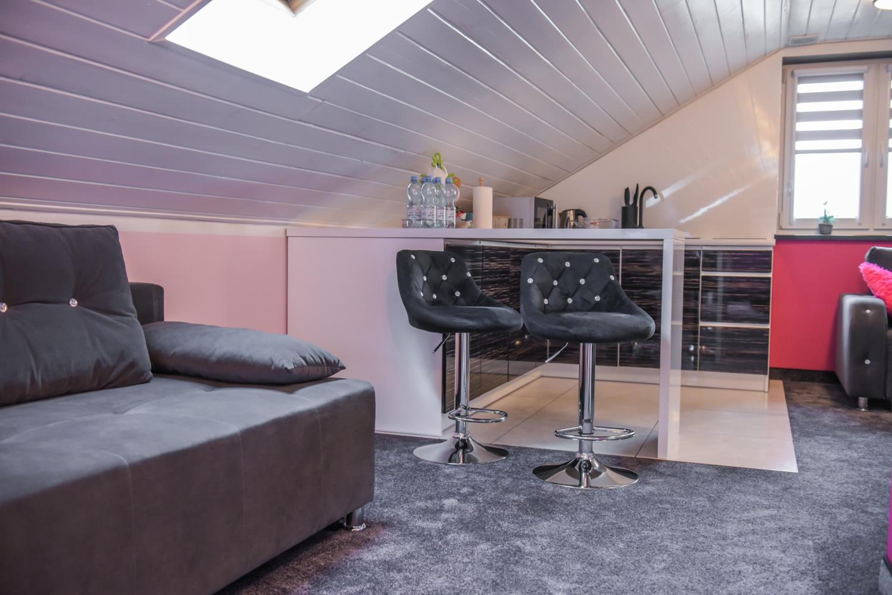 Deluxe Family Suite photo 3
