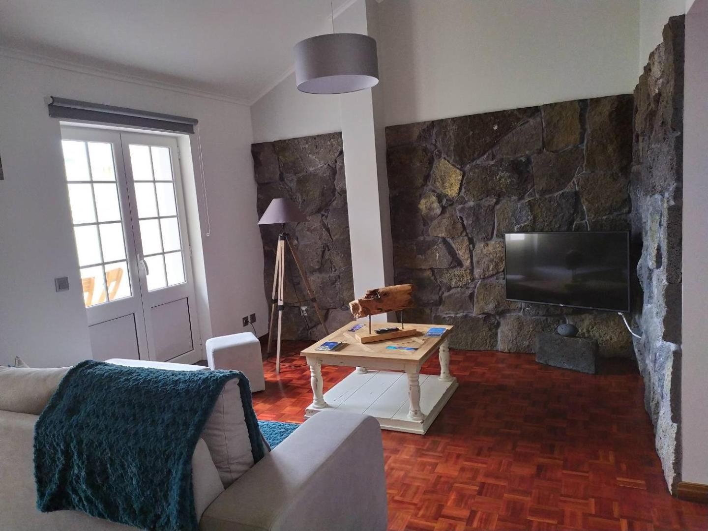 Apartment with Sea View photo 3