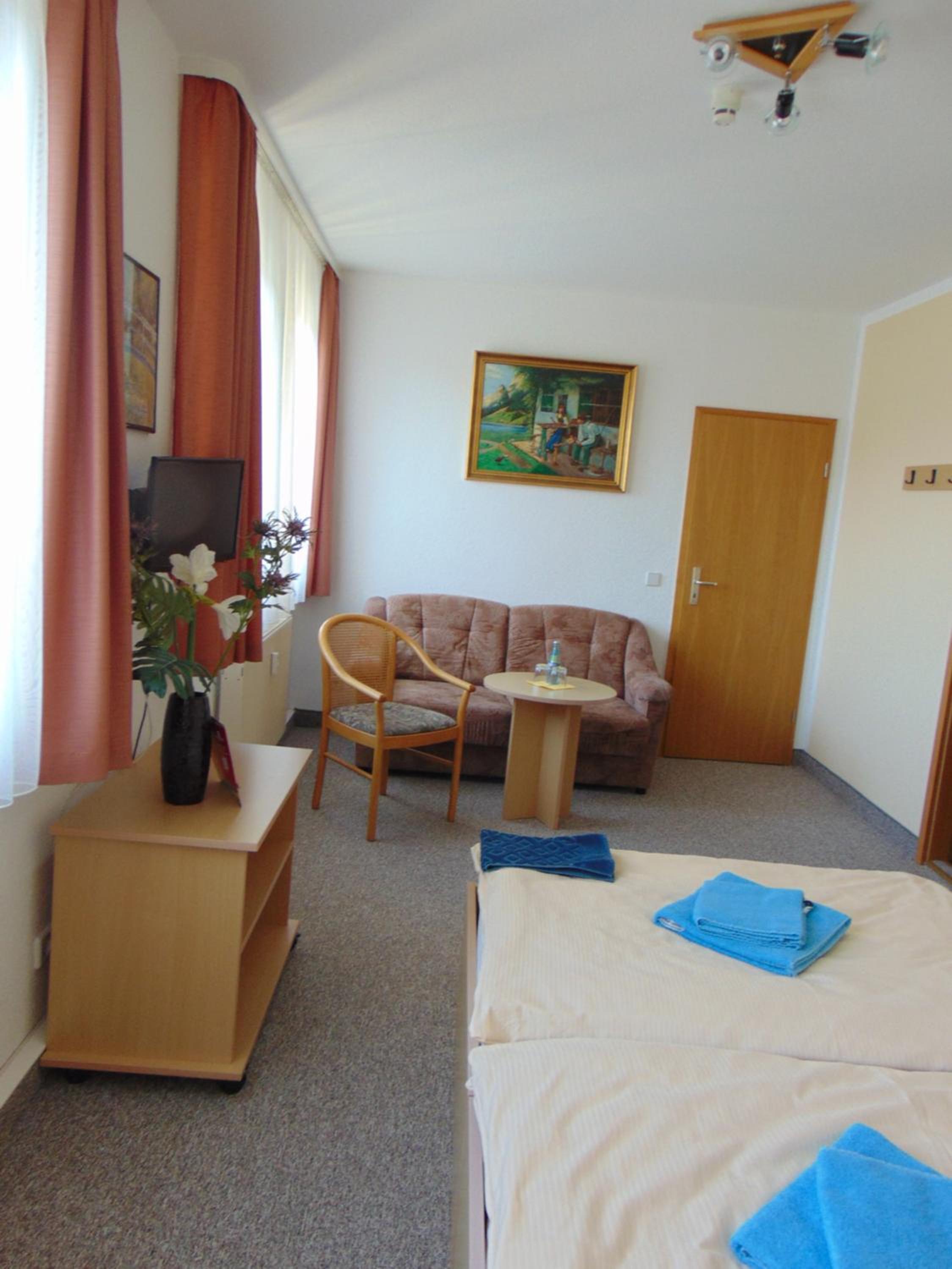 Standard Double Room photo 2