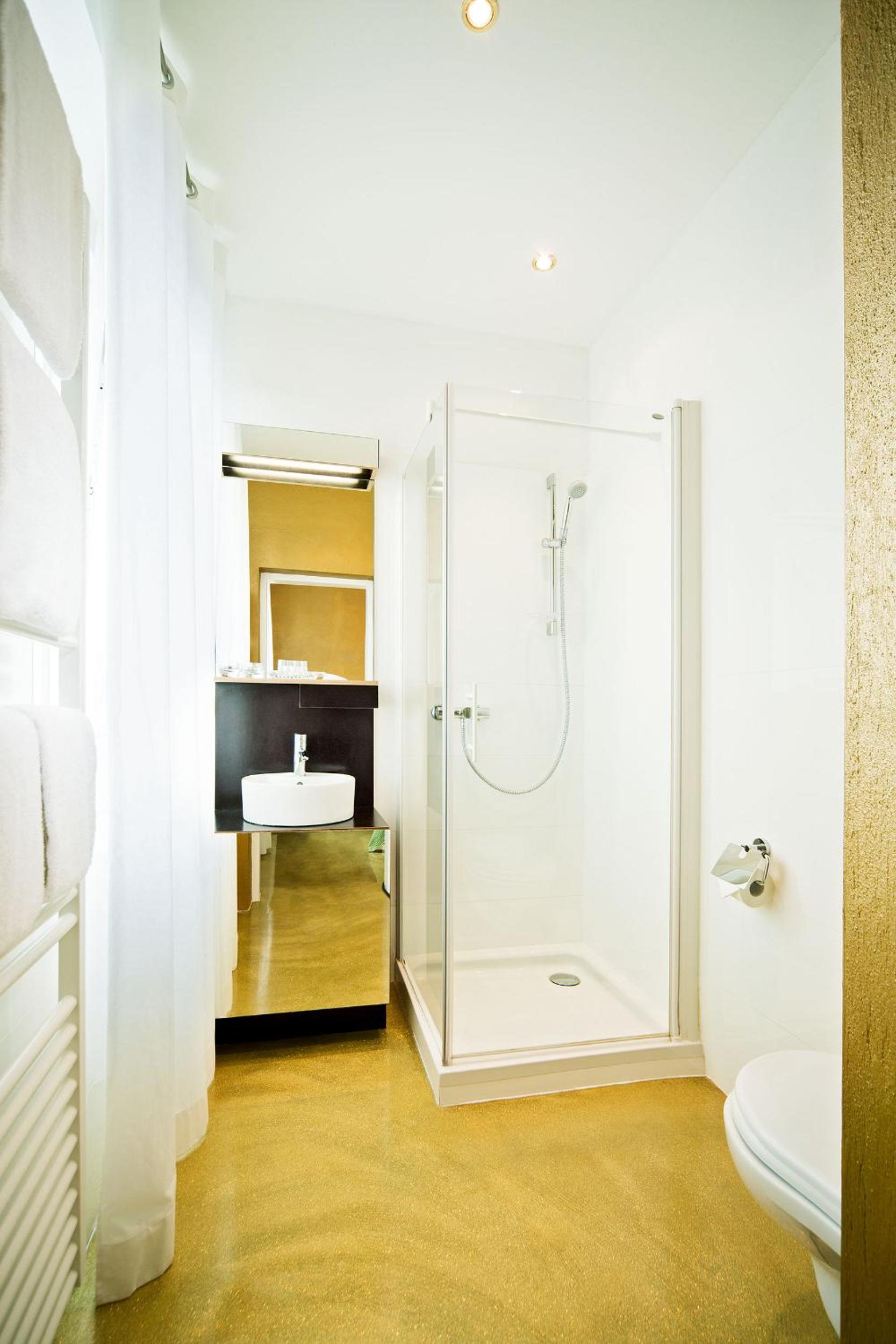 Small Double Room photo 2