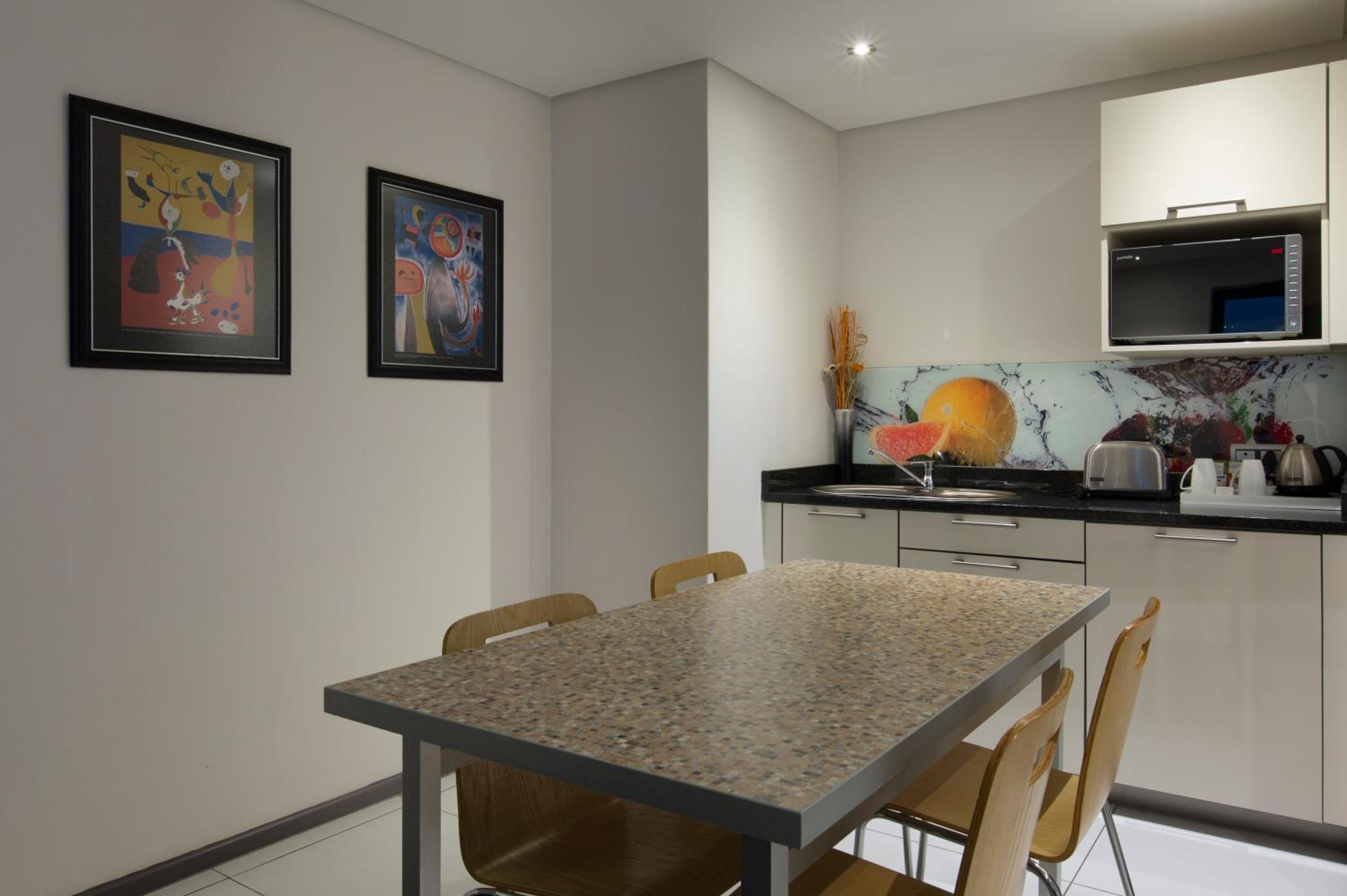 Executive Room photo 3