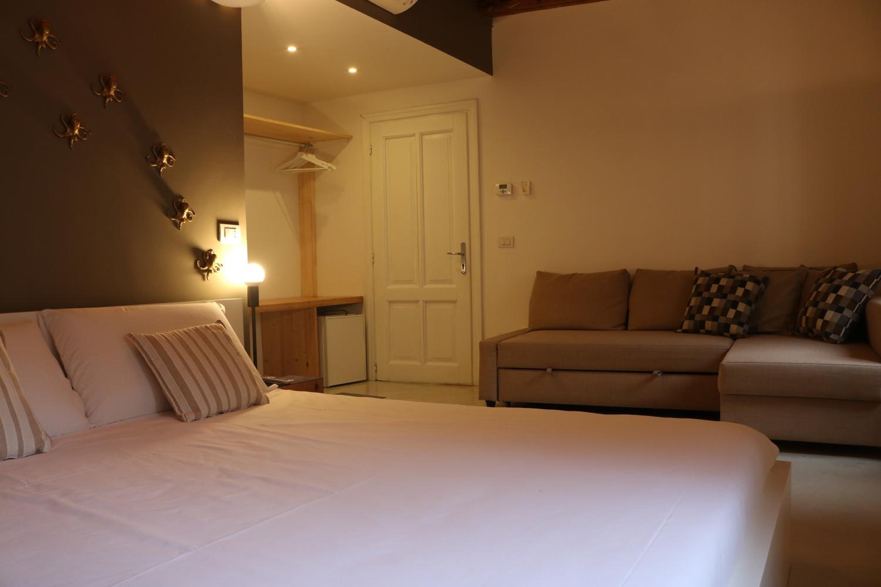 Superior Double Room photo 2