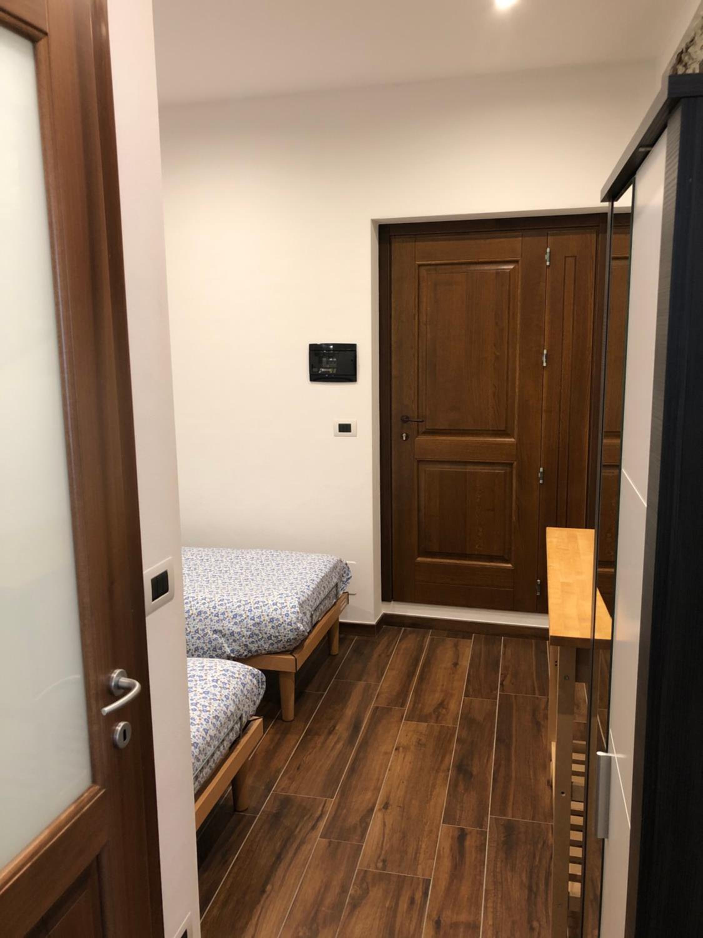 Apartment - Ground Floor photo 2