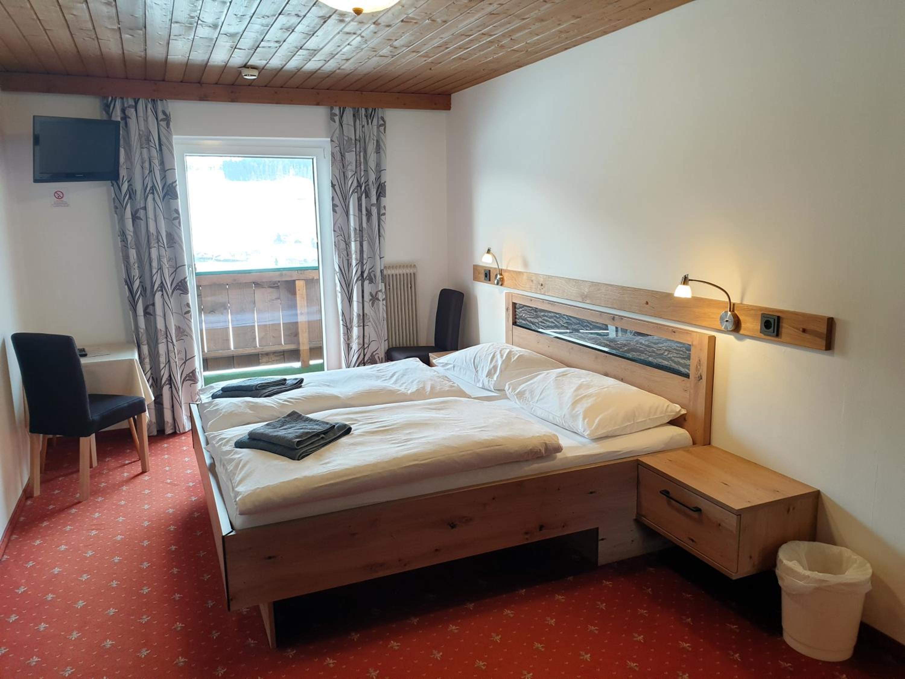 Double Room with Mountain View photo 2