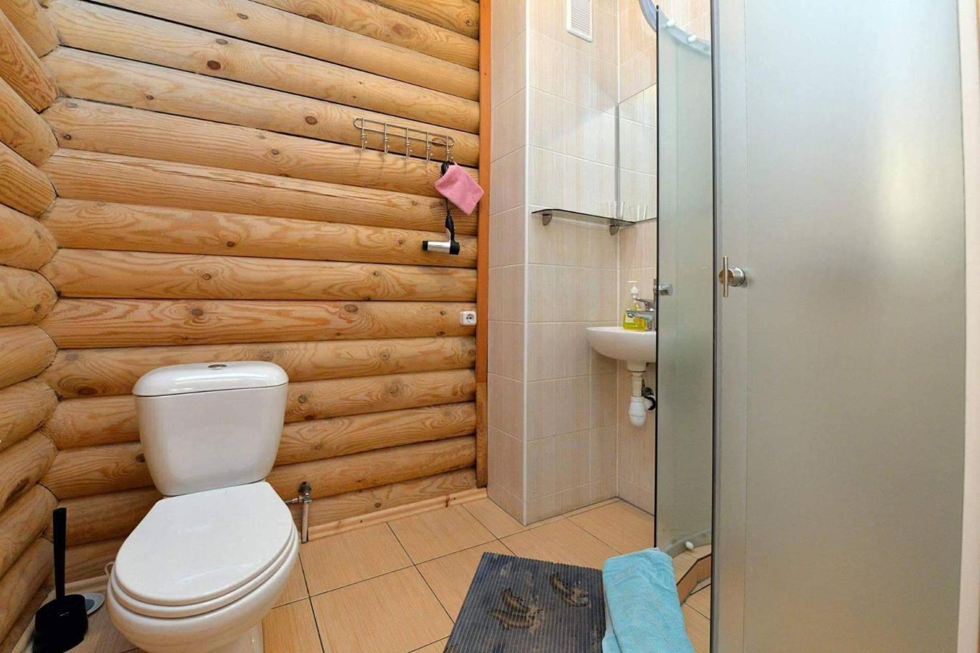 Double Room with Lake View - Photo 5
