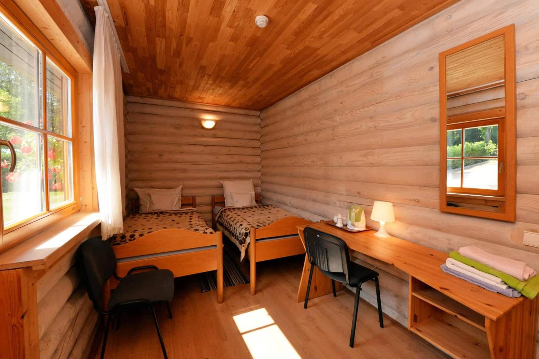 Quadruple Room with Bathroom - Photo 5