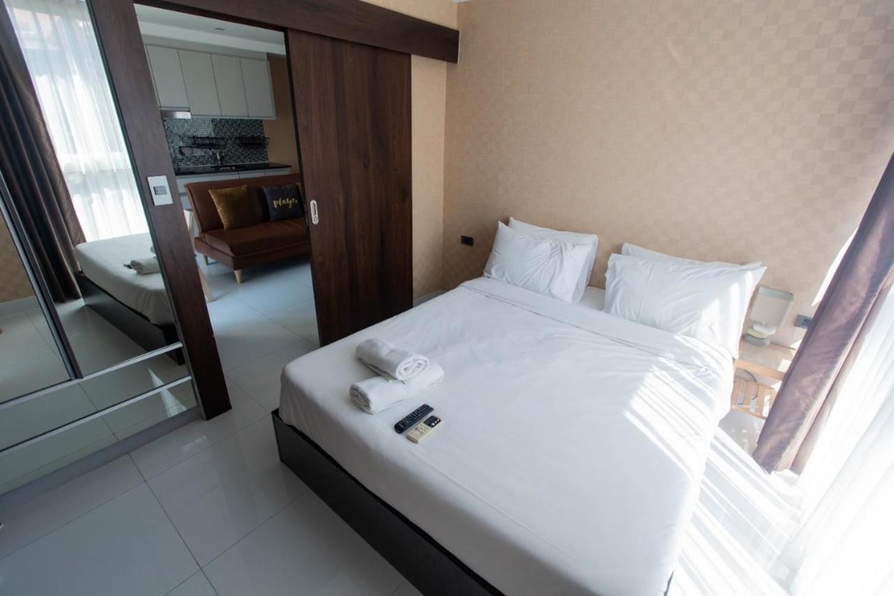 Apartment with Sea View - Photo 18