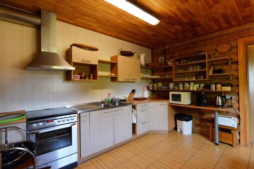 Double Room with Lake View - Photo 6