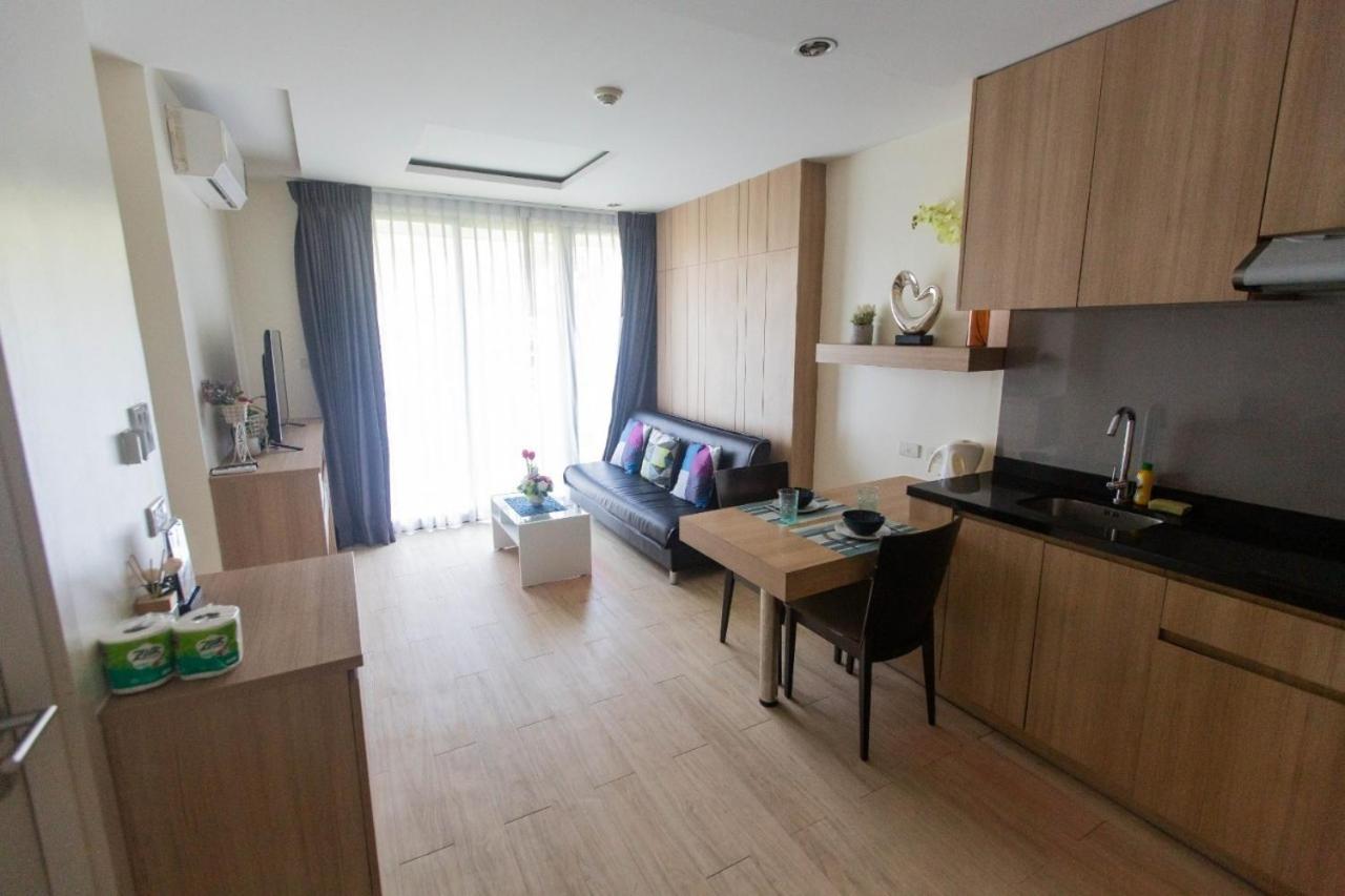 One-Bedroom Apartment - Photo 14
