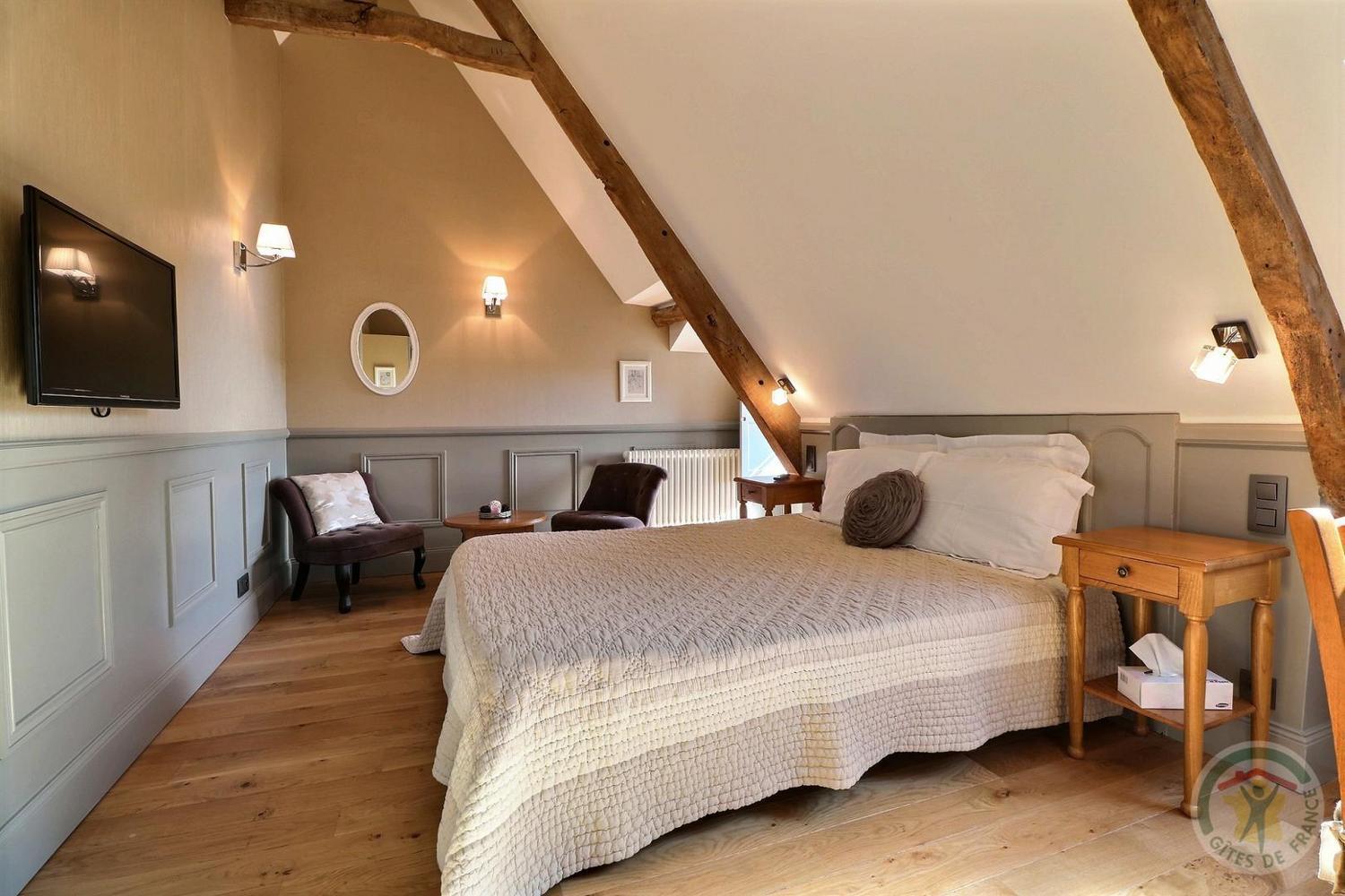 Deluxe Double Room with Bath photo 3