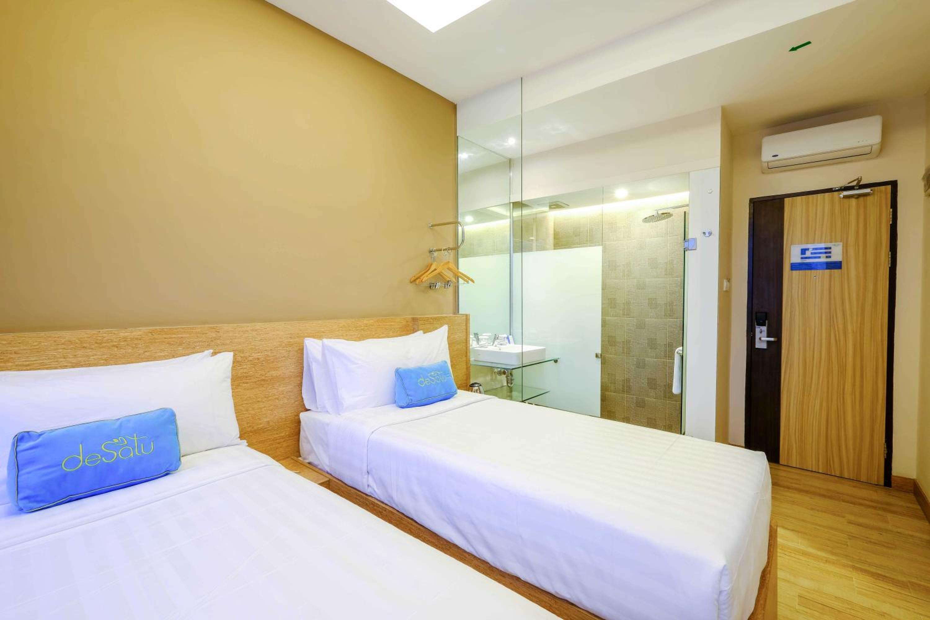 Deluxe Twin Room - Photo 2