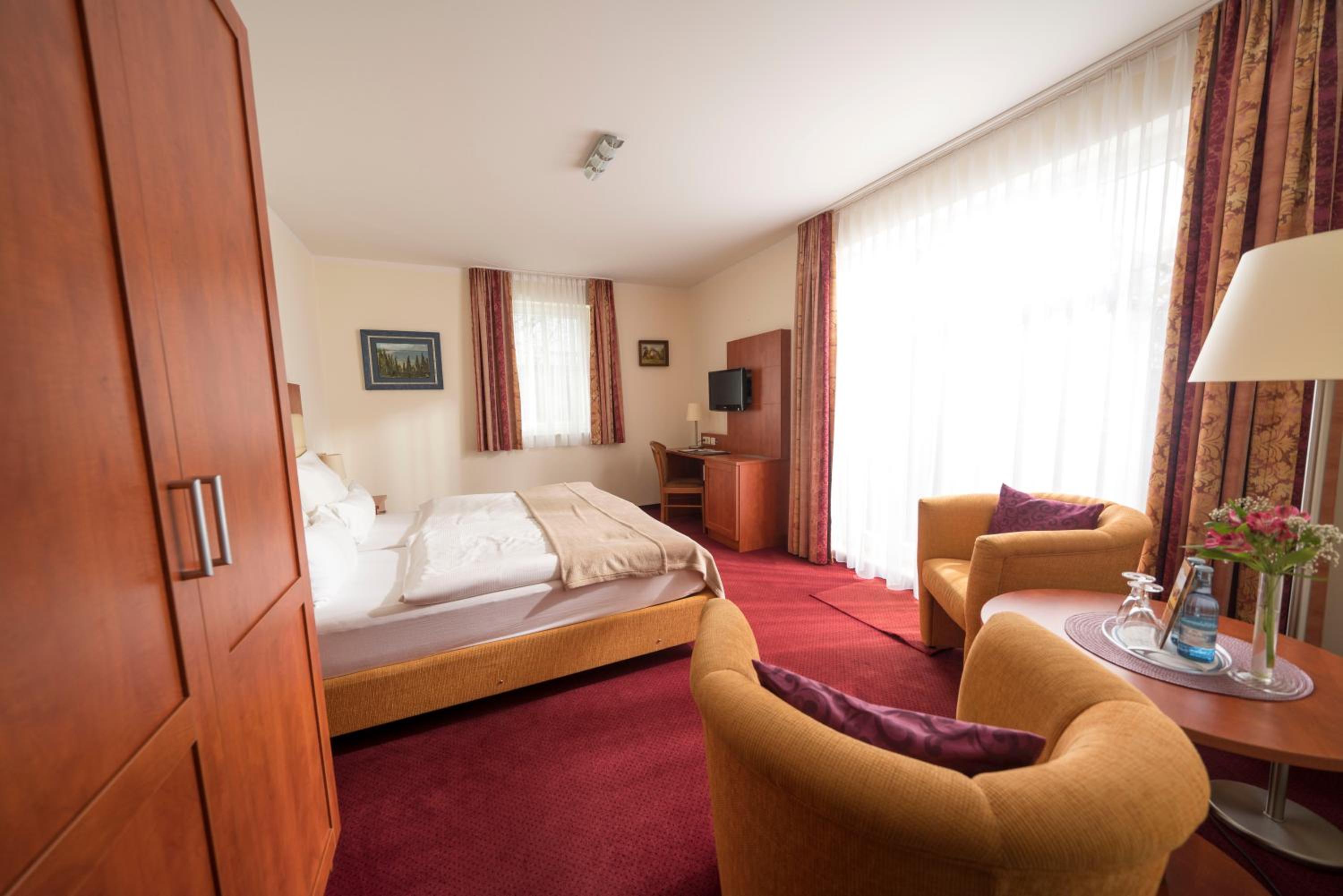 Classic Double Room with Balcony