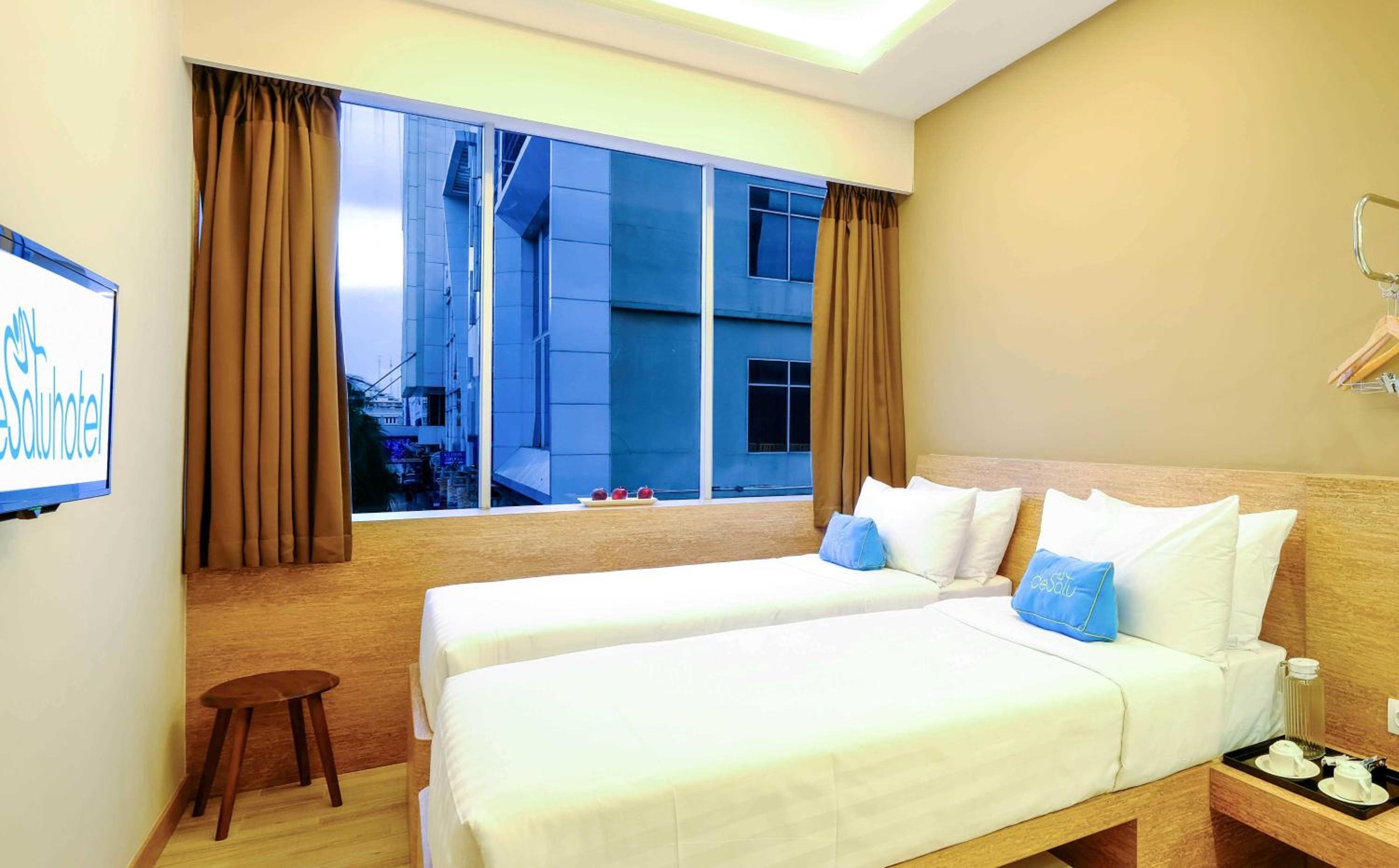 Premium Twin Room - Photo 6
