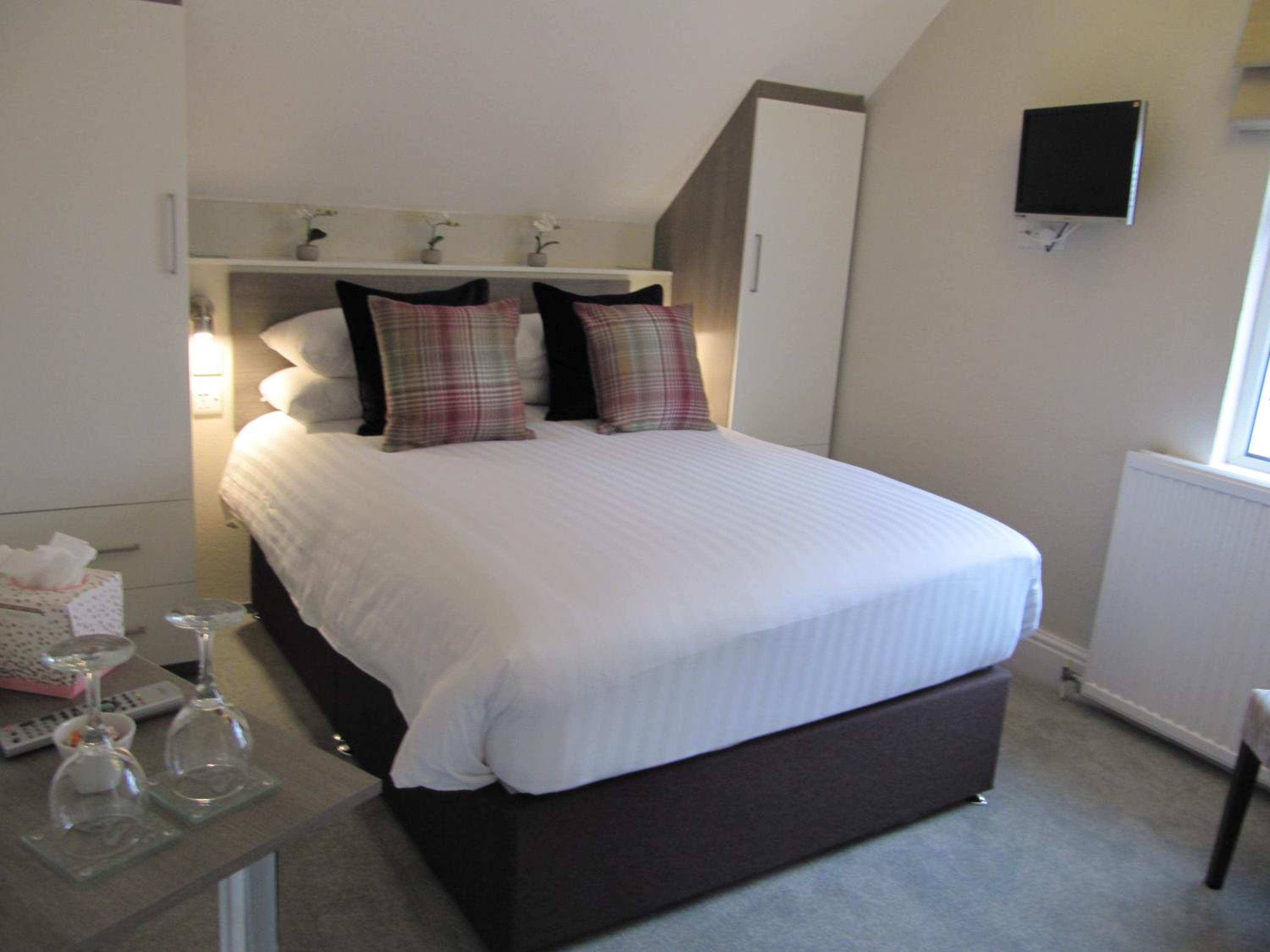 Second-Floor Double Suite photo 1