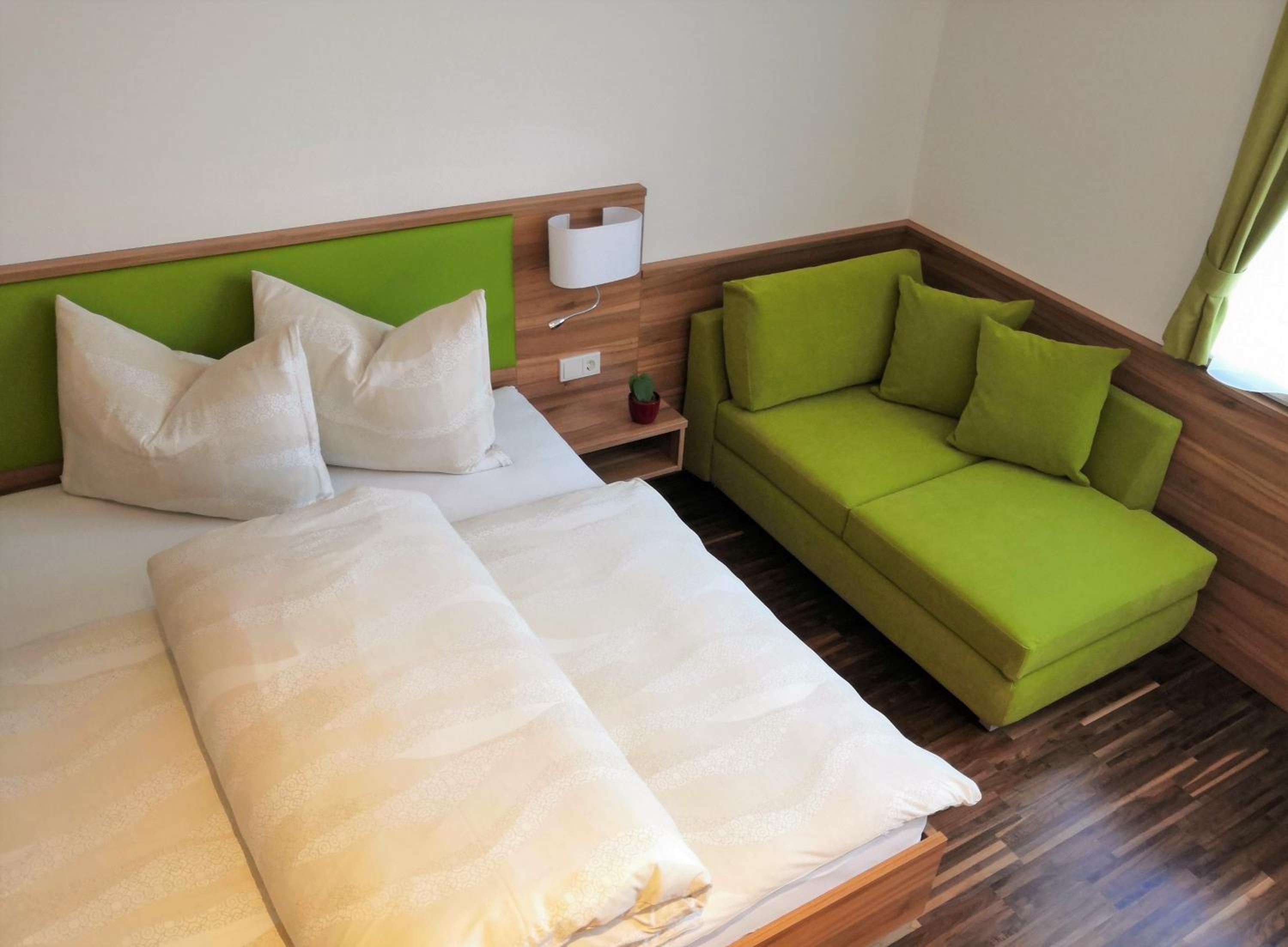 Family Room - Photo 1