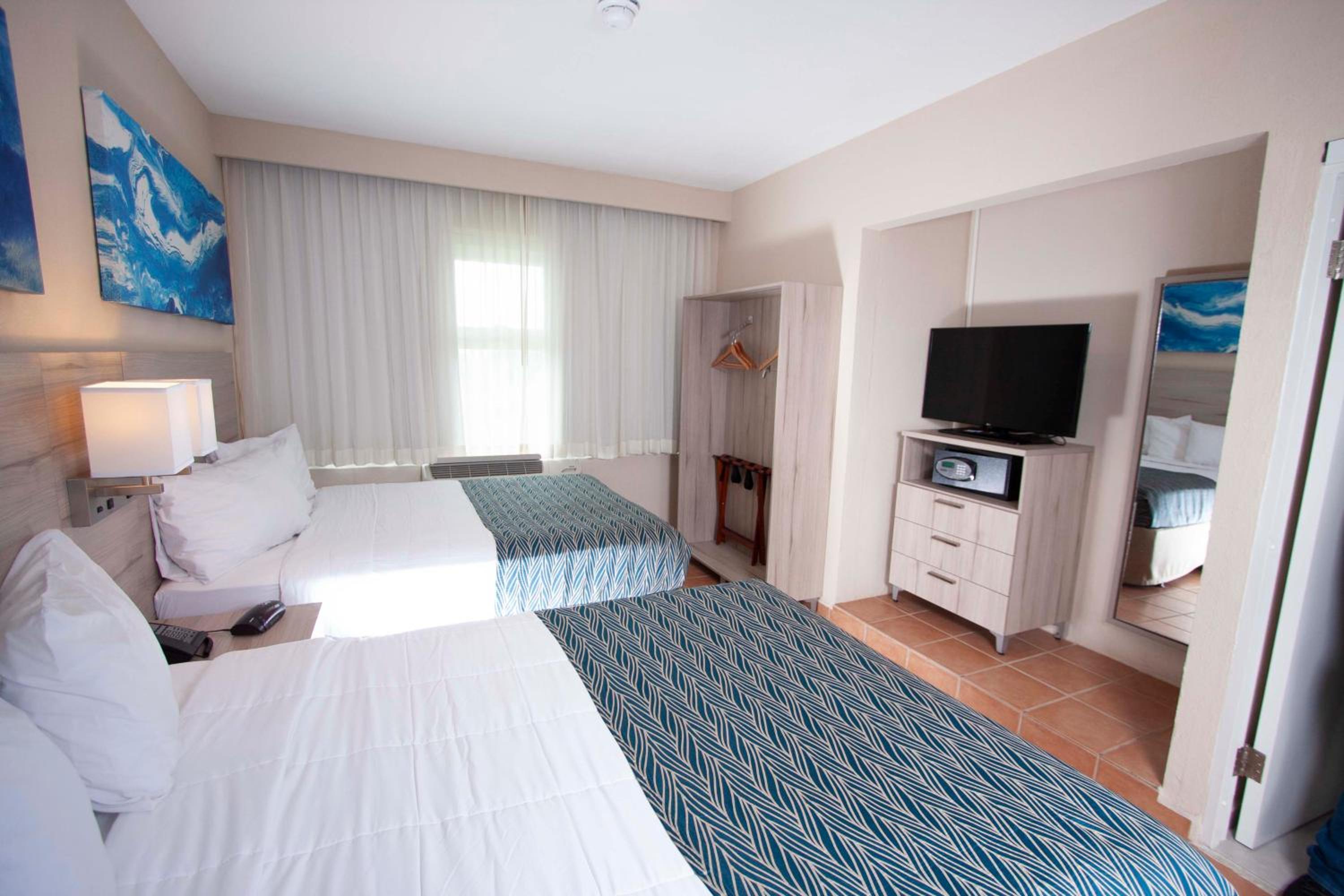 Double Queen Room photo 1