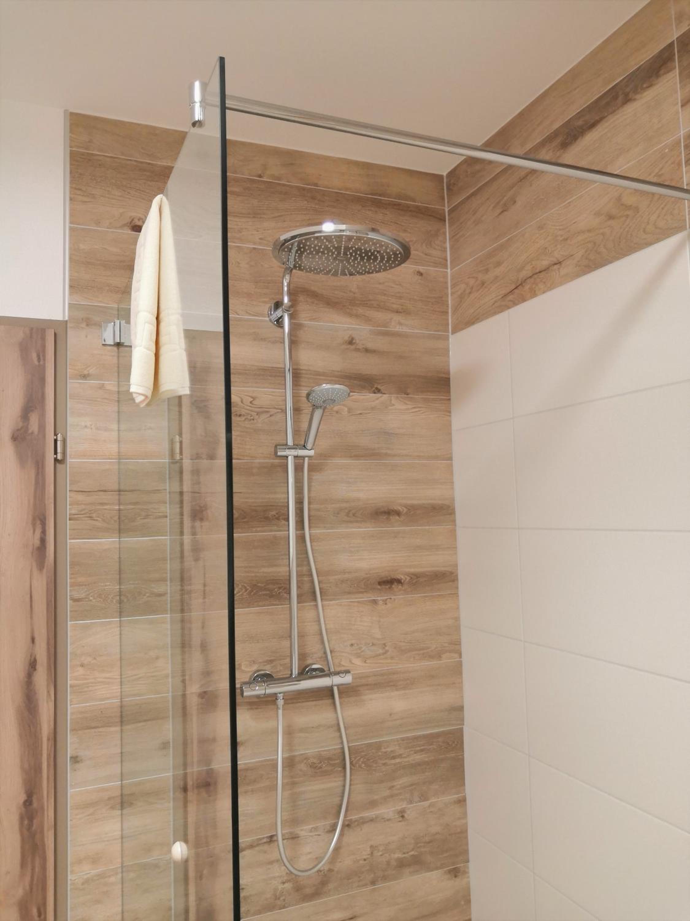 Suite - Photo 6