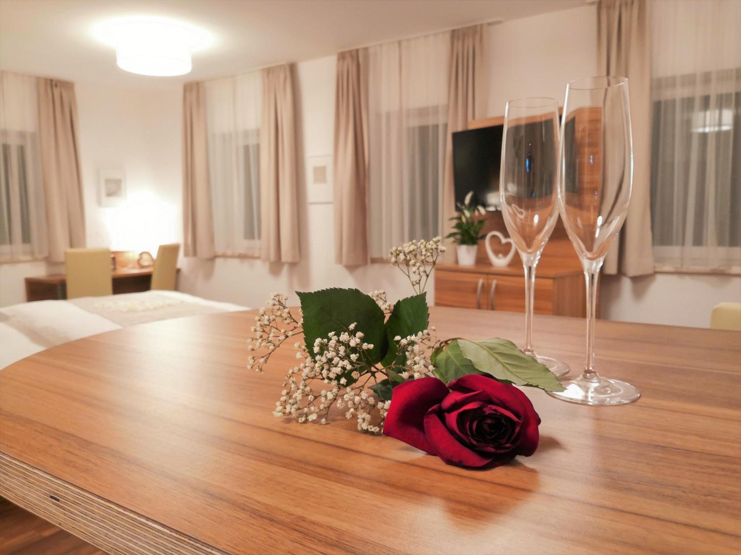 Suite - Photo 21