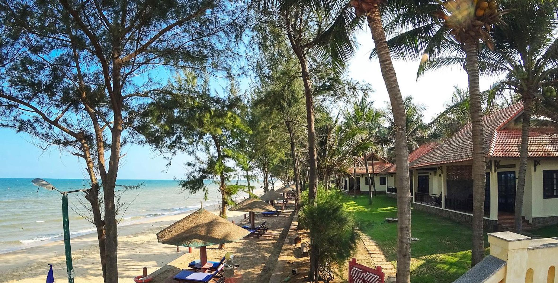 Bungalow - Beach Front - Photo 3