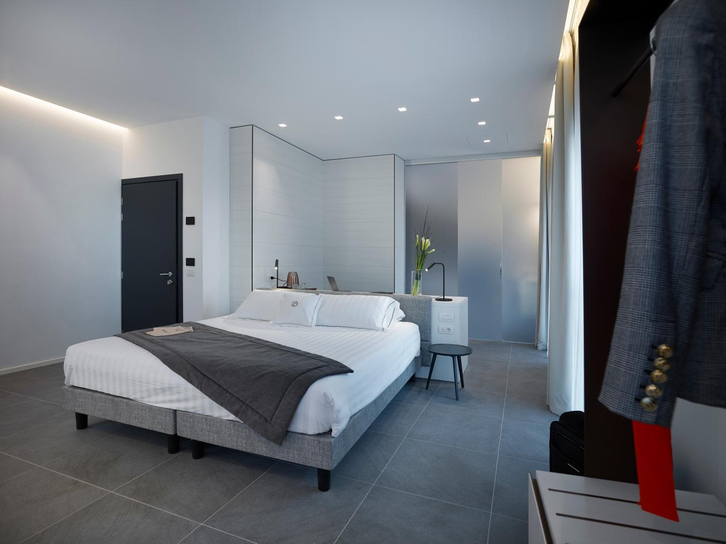 Junior Suite - Photo 9