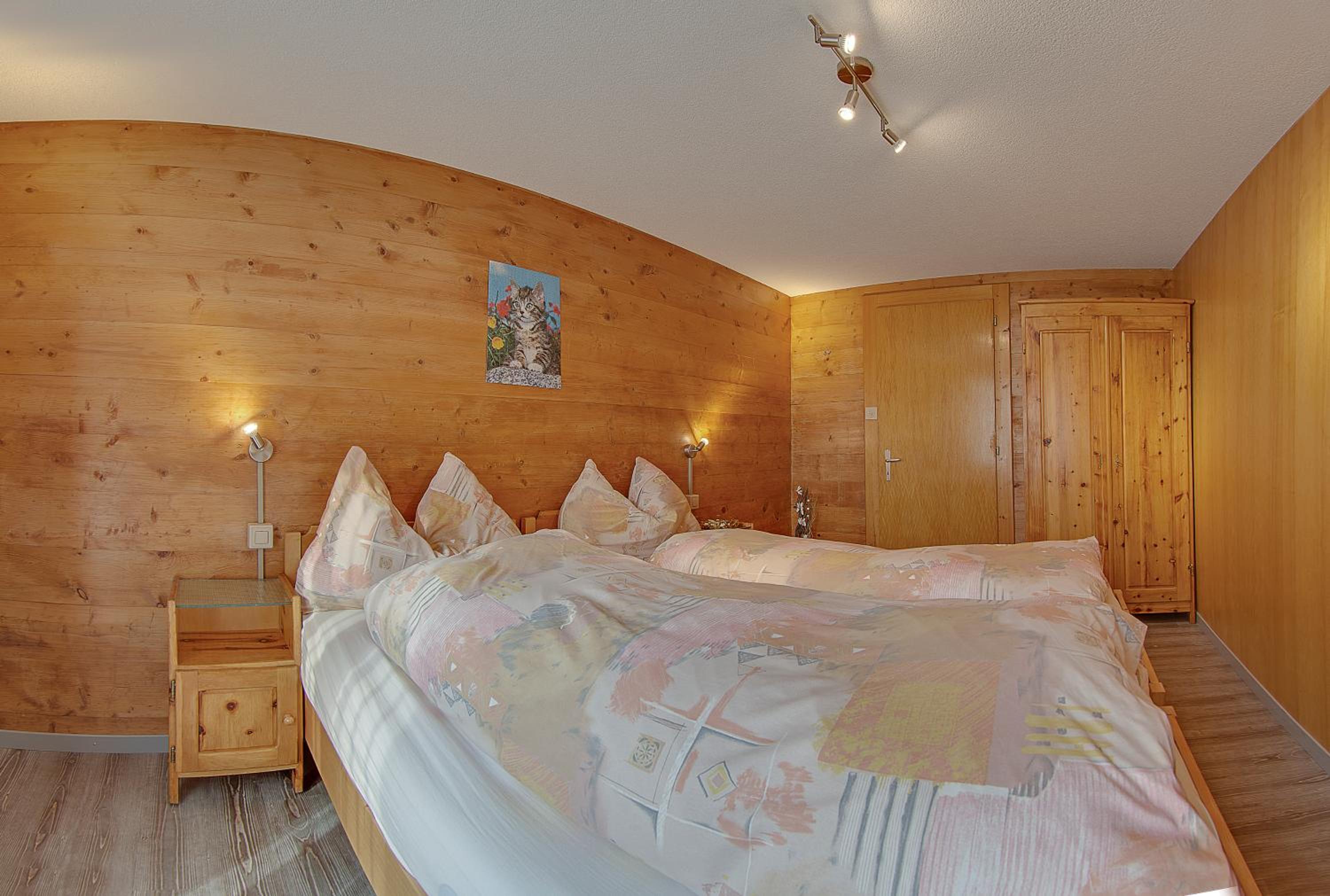 Two-Bedroom Apartment with Balcony 1 photo 1