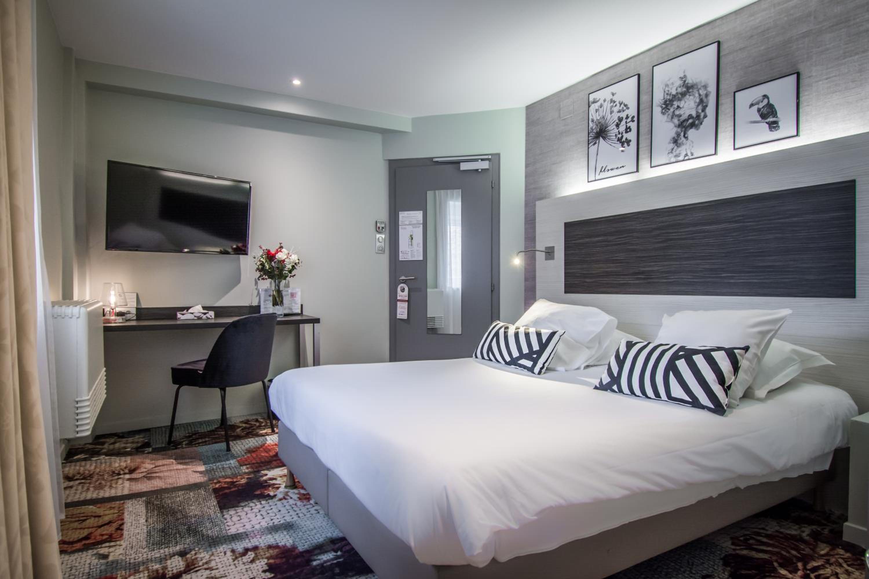 Double Room - Photo 1