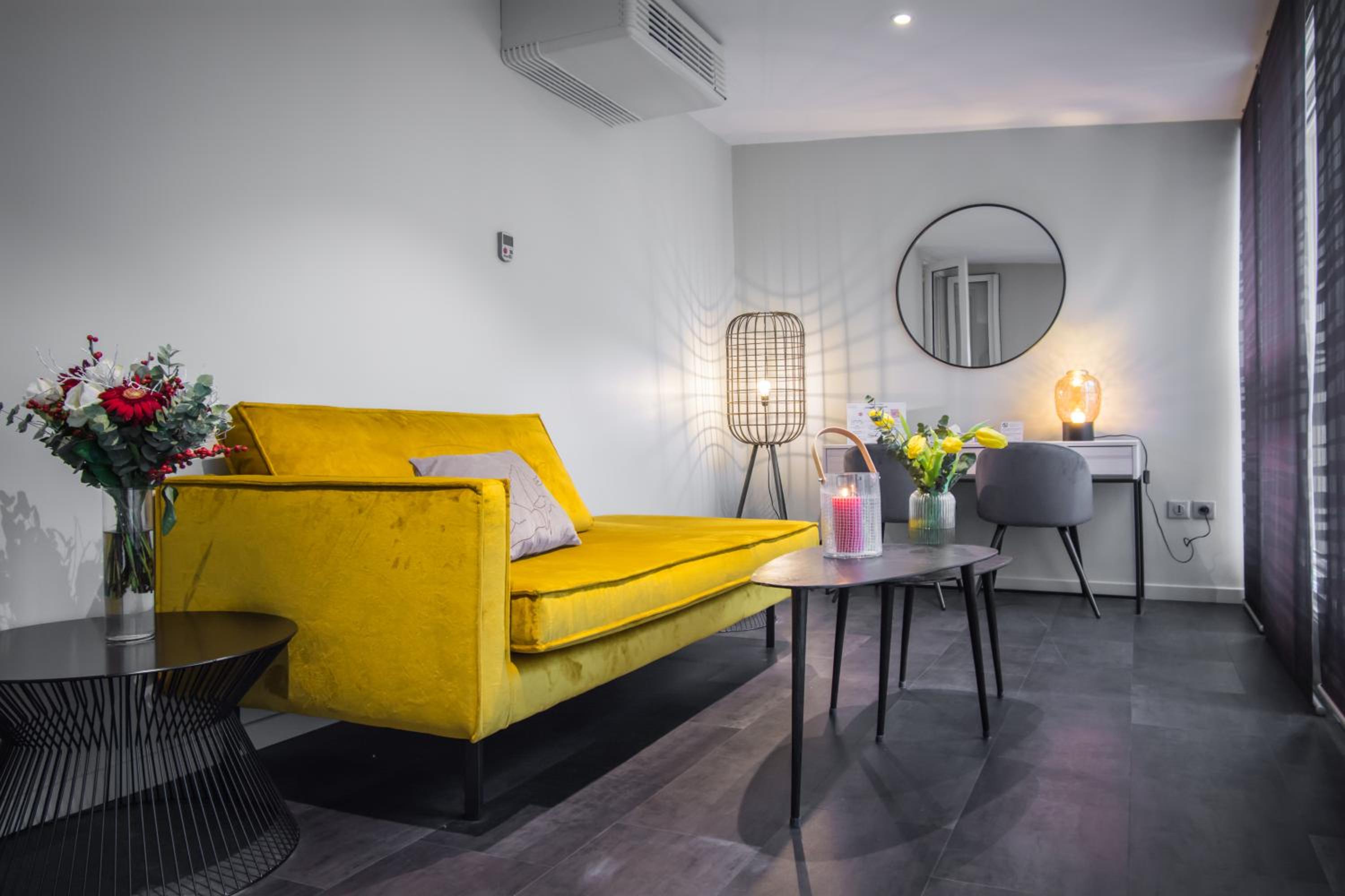 Triple Room - Photo 6
