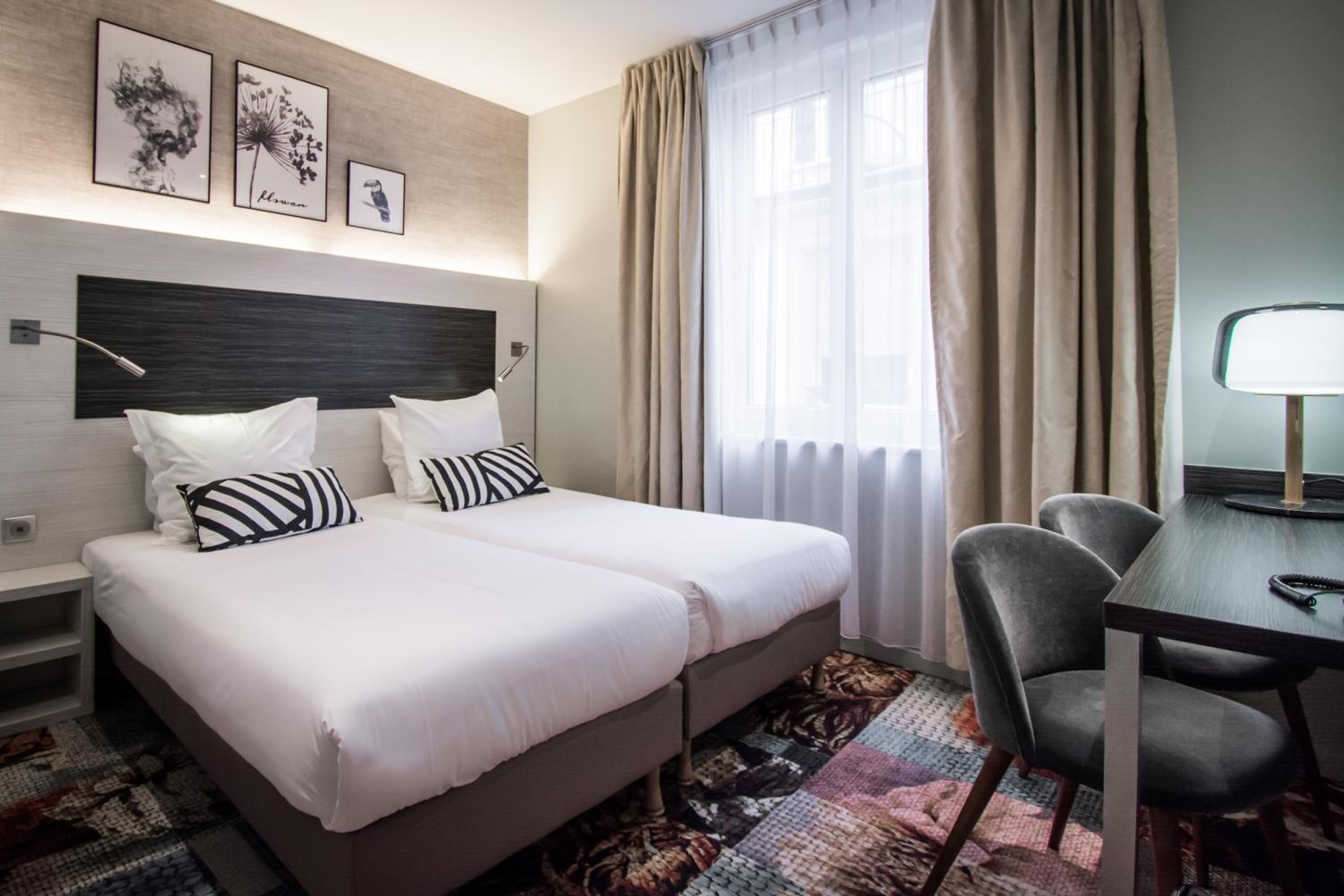 Triple Room - Photo 13