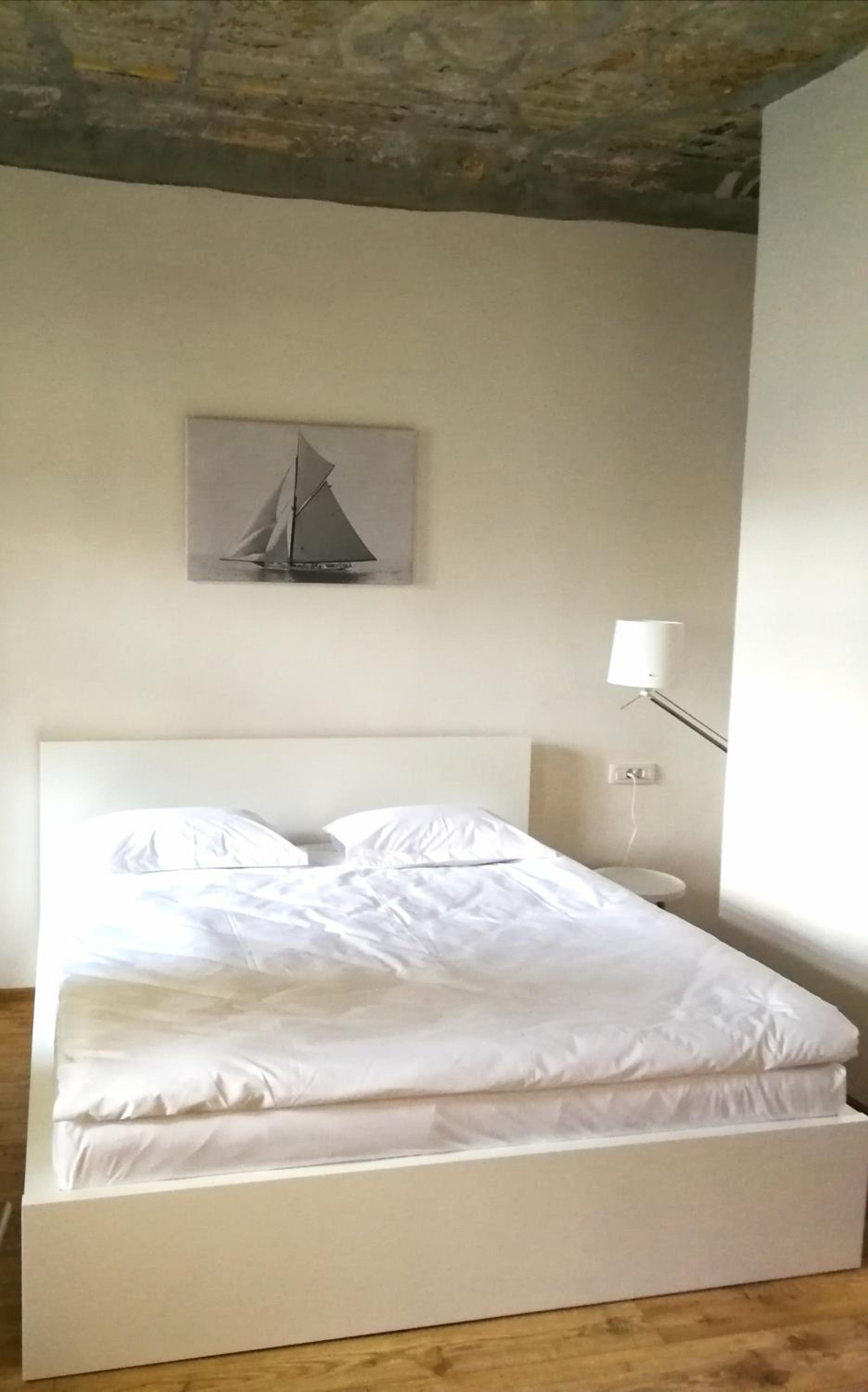 Deluxe Room - Photo 9