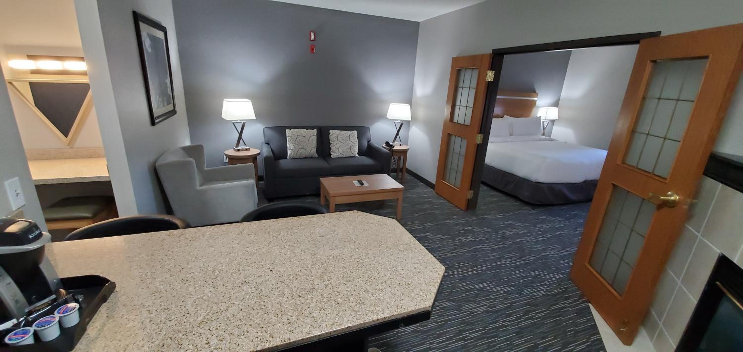 Superior King Suite - Non-Smoking - Photo 1
