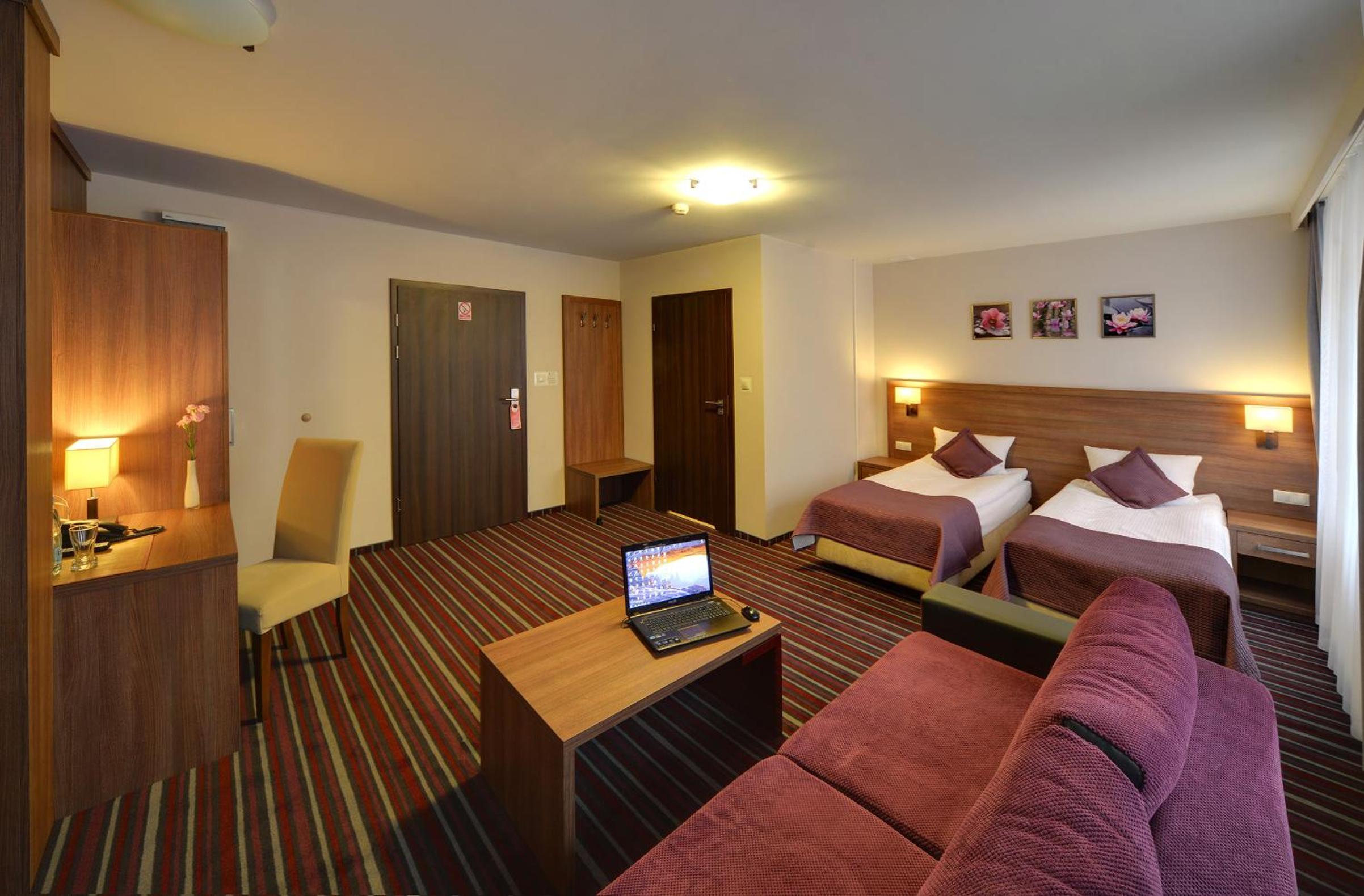 Deluxe Quadruple Room photo 1