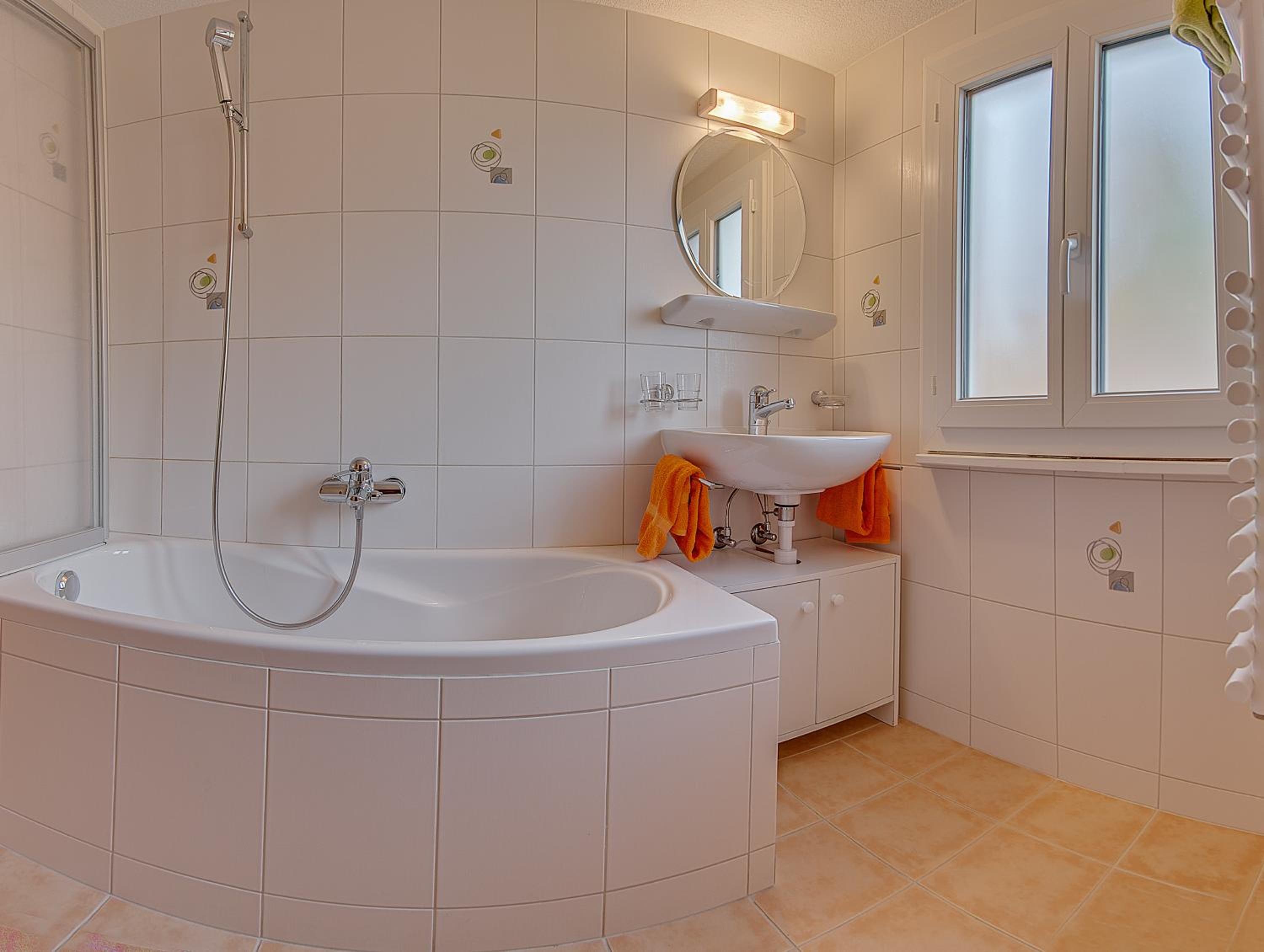 Two-Bedroom Apartment with Balcony 2 photo 2